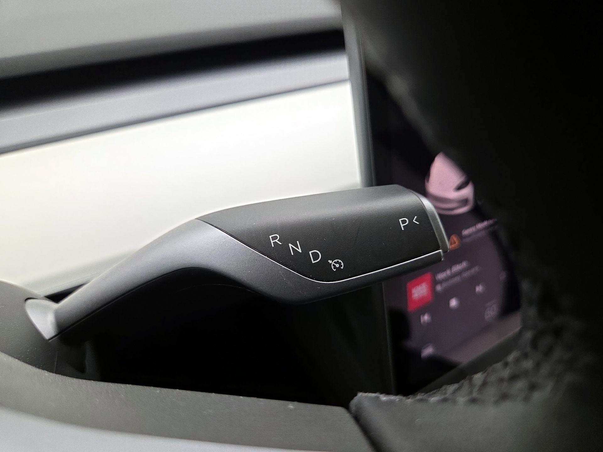 Thumbnail: 2023 Tesla Model 3 - 17