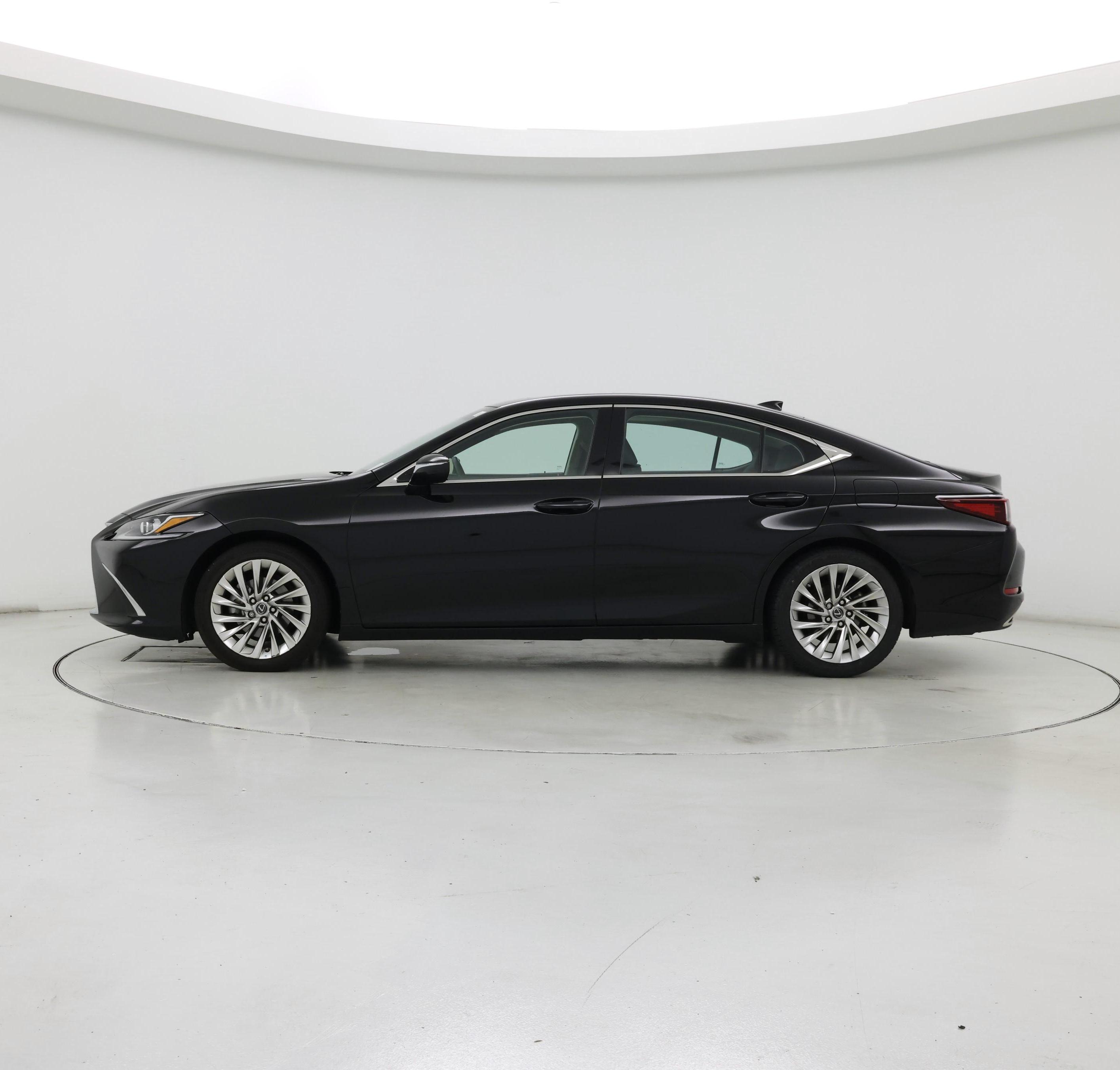 Thumbnail: 2020 Lexus ES - 3