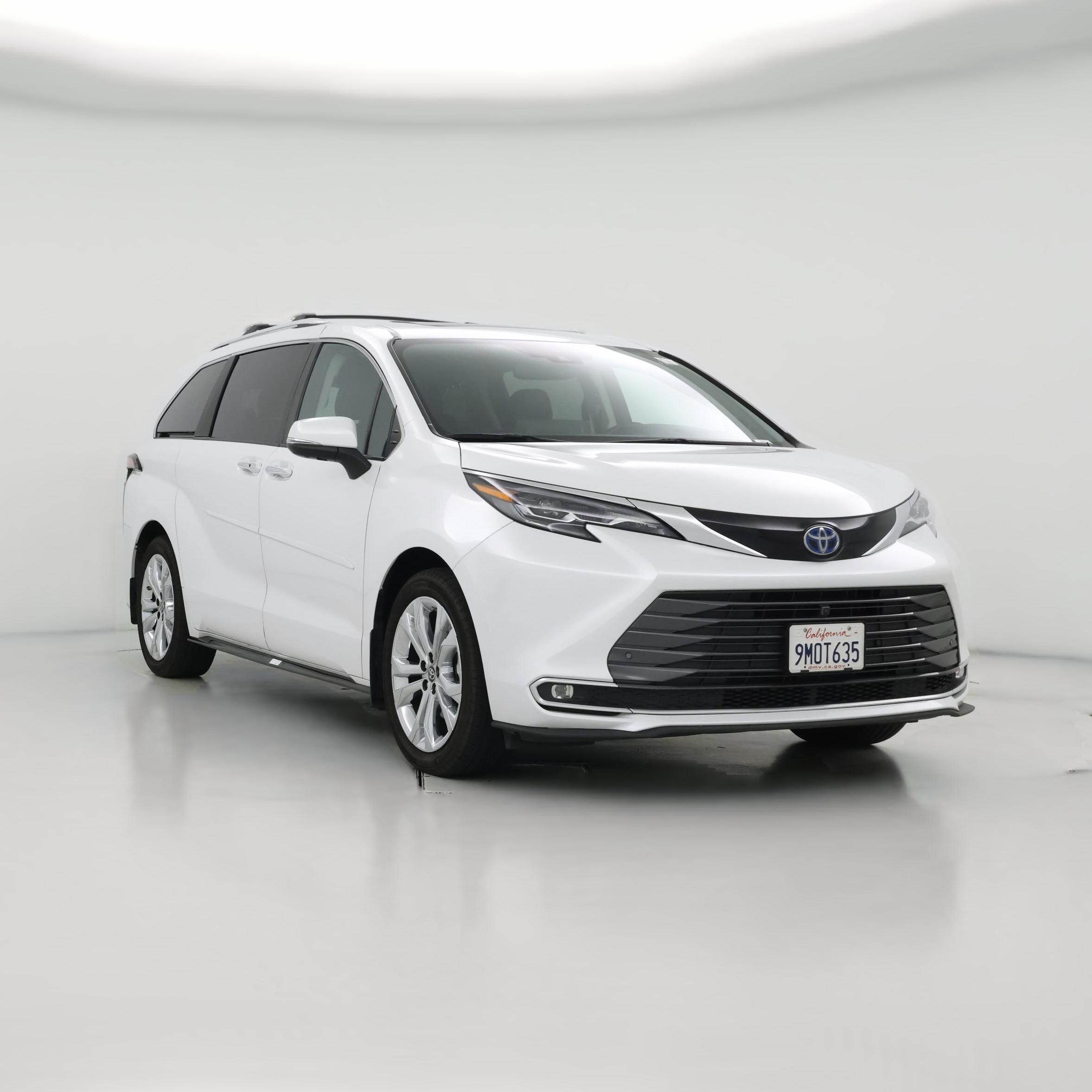 Thumbnail: 2024 Toyota Sienna - 1