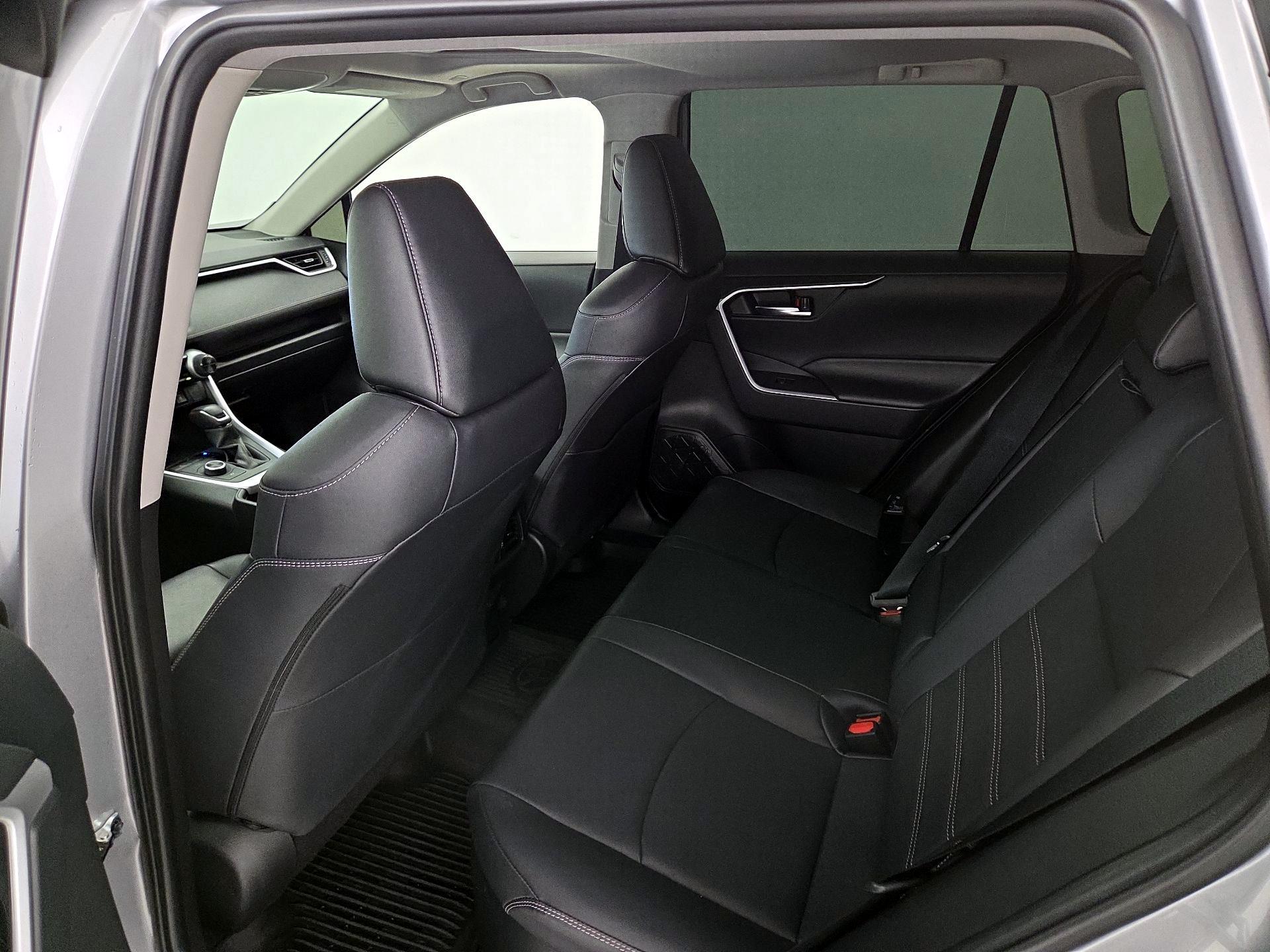 Thumbnail: 2025 Toyota RAV4 - 20