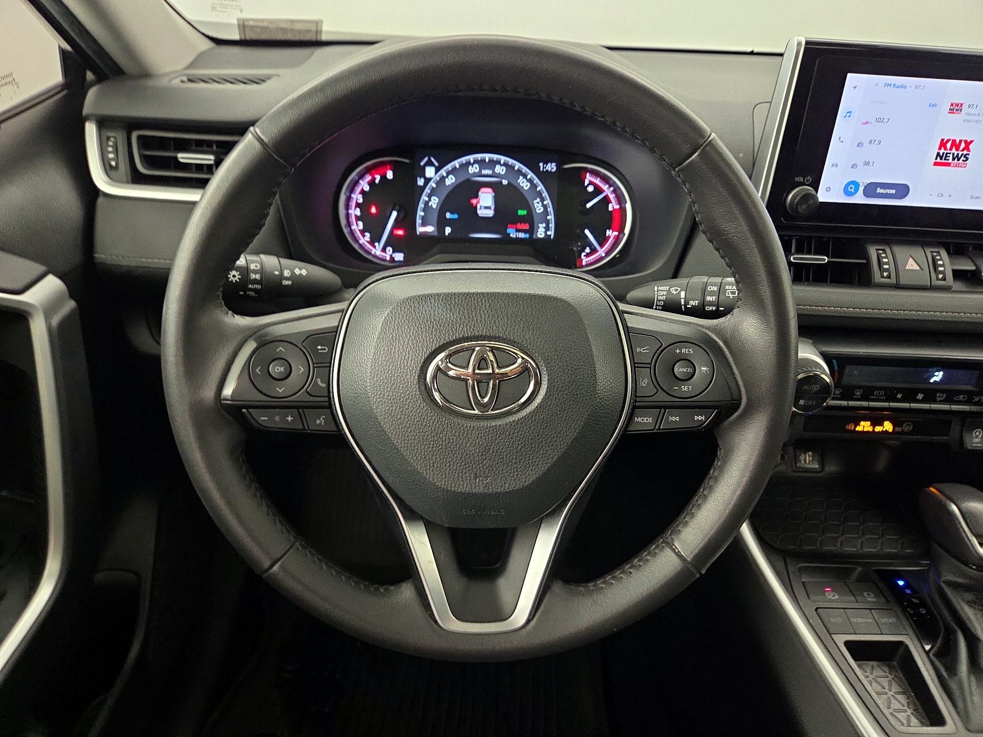 Thumbnail: 2023 Toyota RAV4 - 10