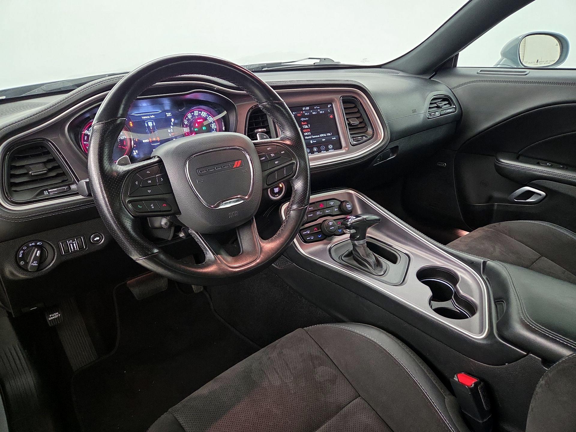 Thumbnail: 2022 Dodge Challenger - 9