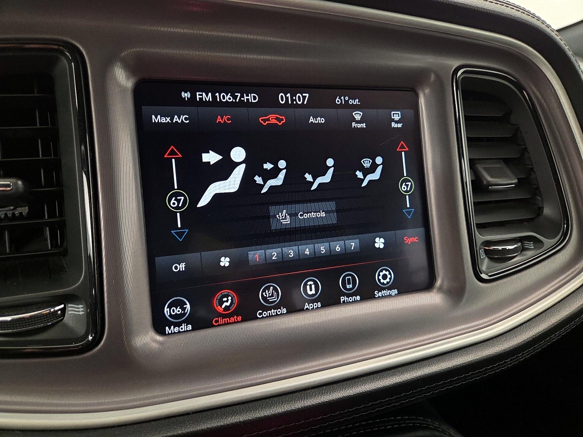 Thumbnail: 2022 Dodge Challenger - 16