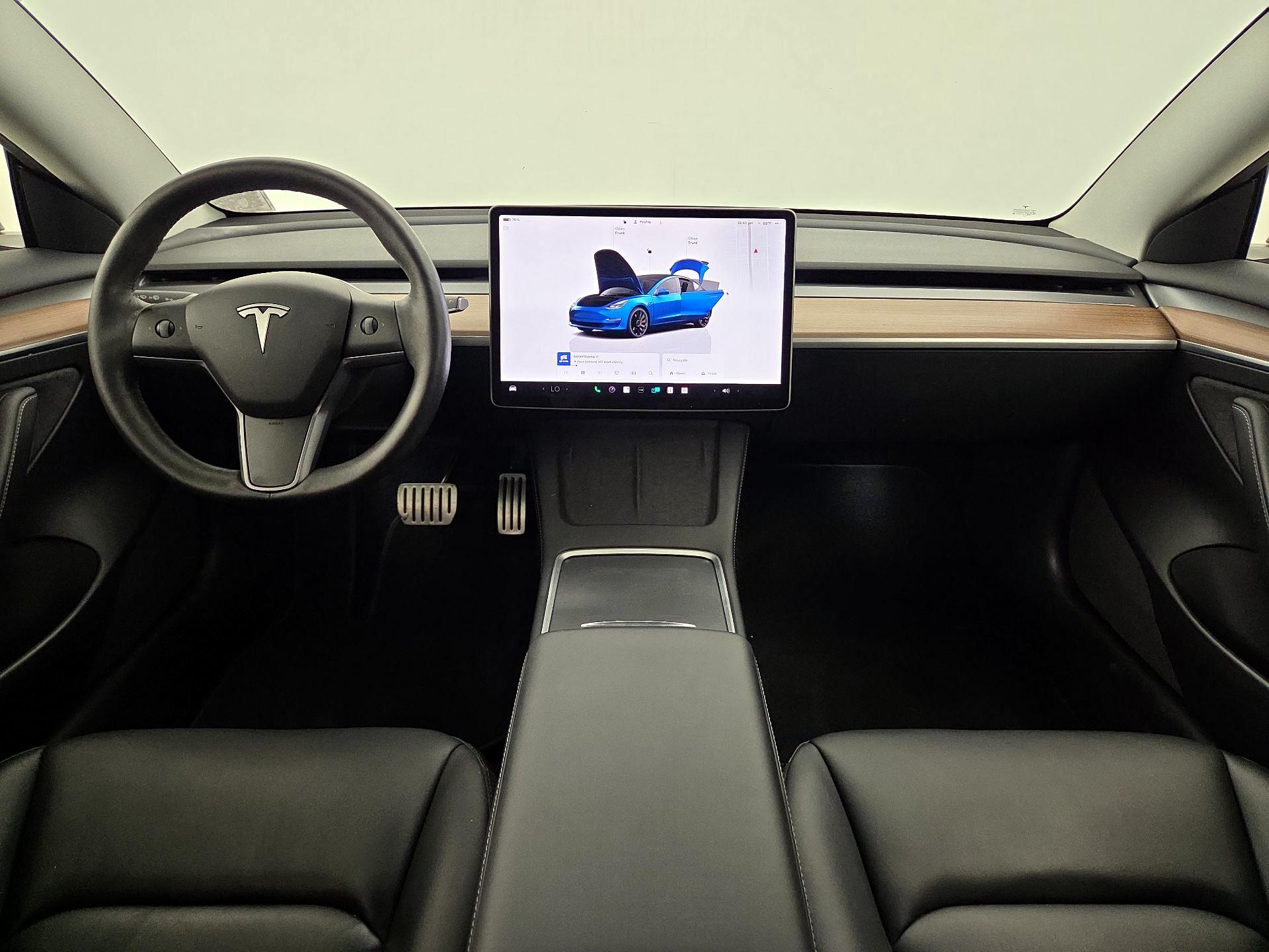 Thumbnail: 2022 Tesla Model 3 - 9