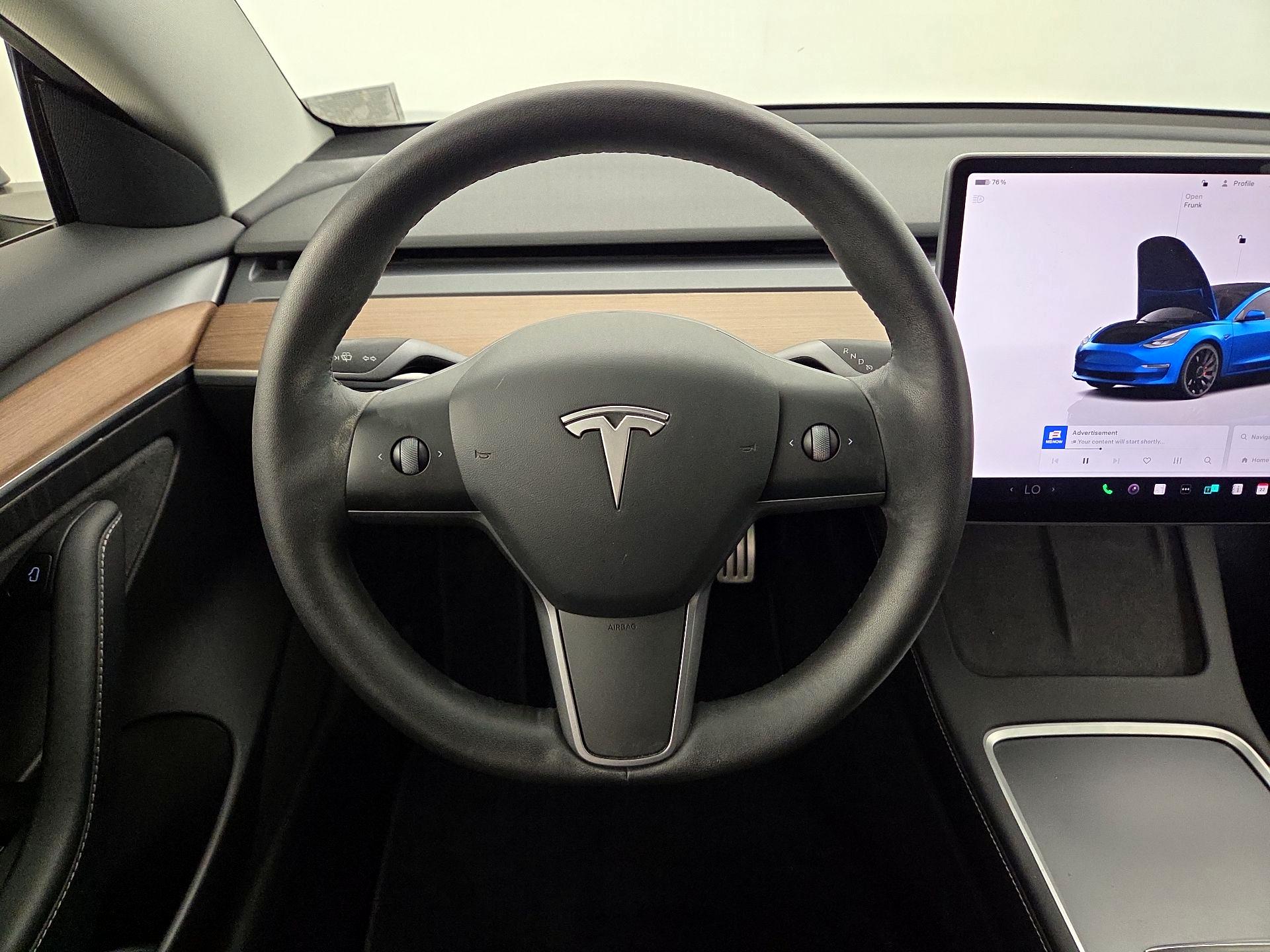 Thumbnail: 2022 Tesla Model 3 - 10