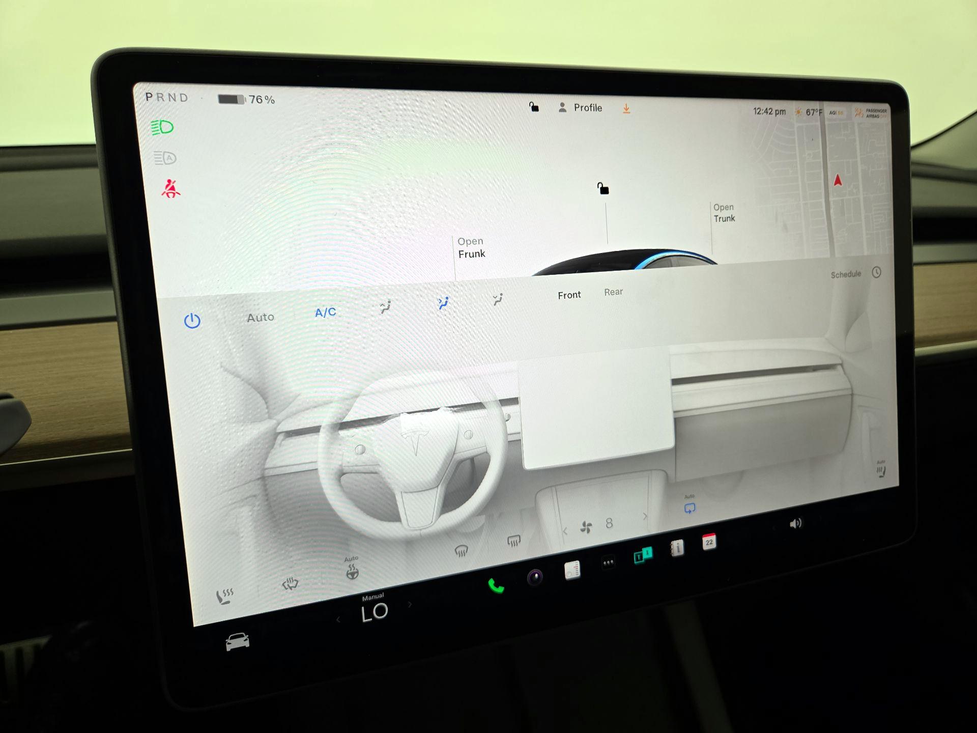 Thumbnail: 2022 Tesla Model 3 - 16