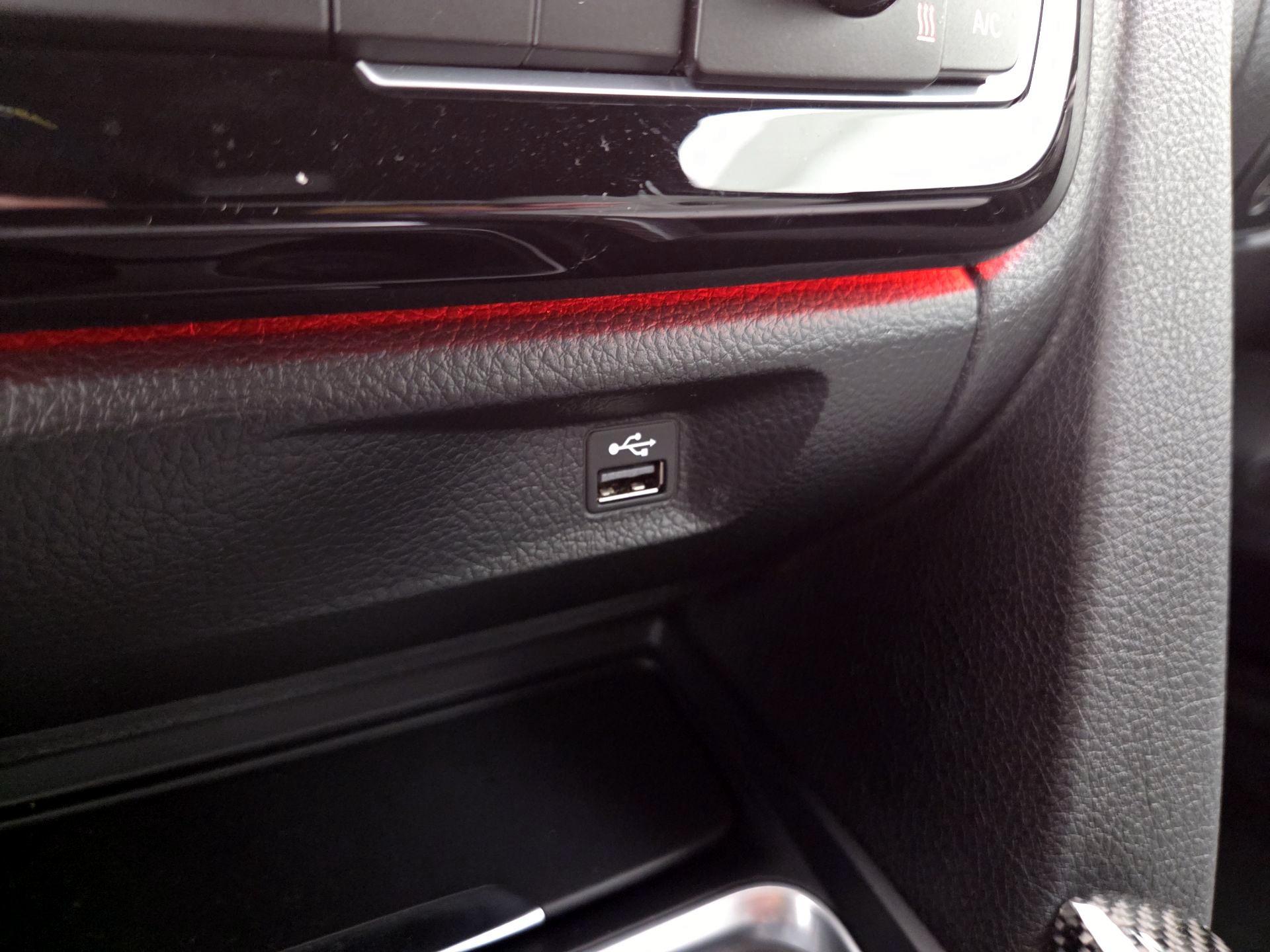 Thumbnail: 2020 BMW M4 - 19