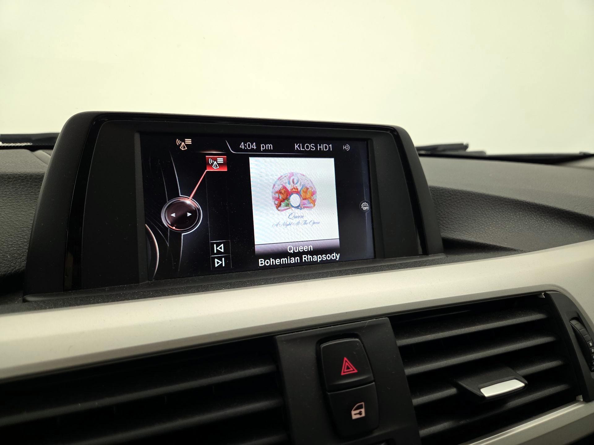 Thumbnail: 2017 BMW 3 Series - 15