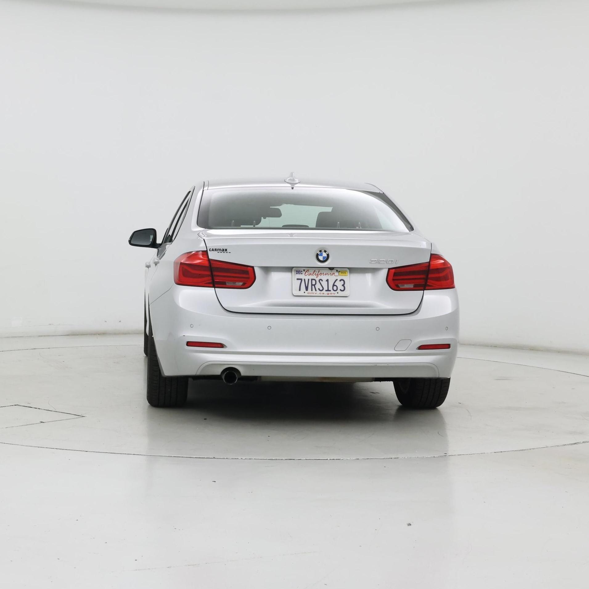 Thumbnail: 2017 BMW 3 Series - 6