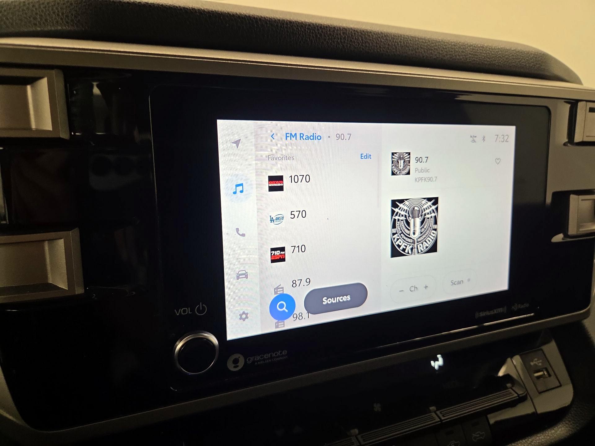 Thumbnail: 2023 Toyota Tundra - 15