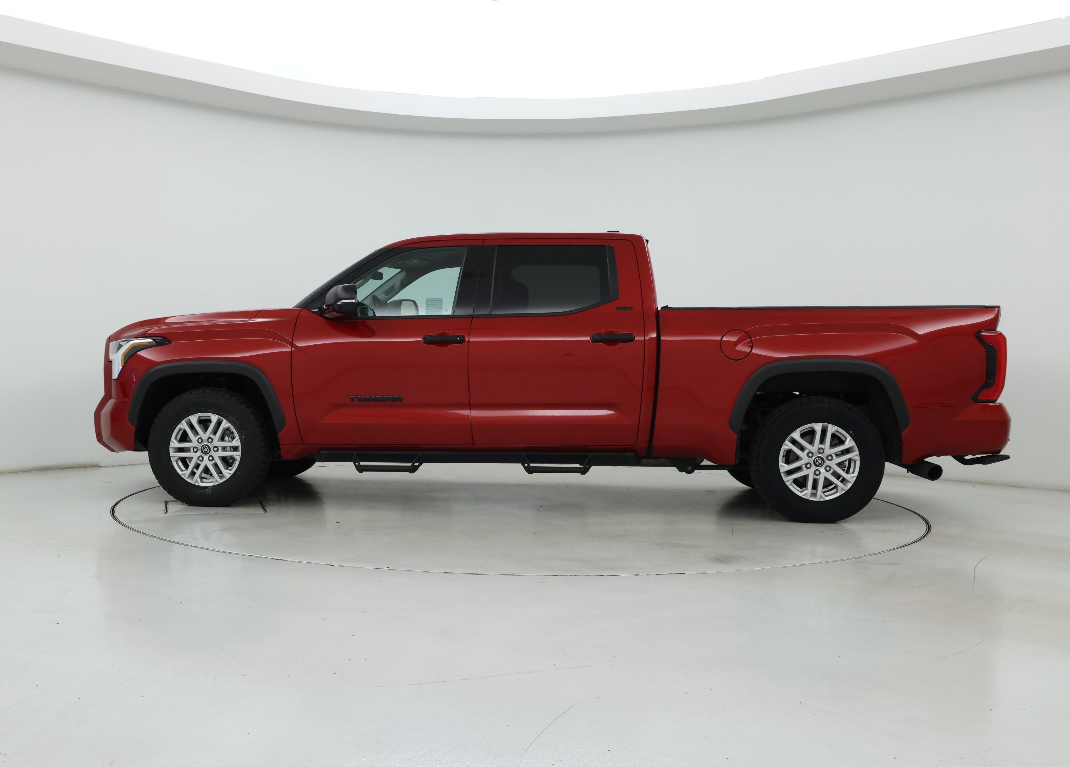 Thumbnail: 2023 Toyota Tundra - 3