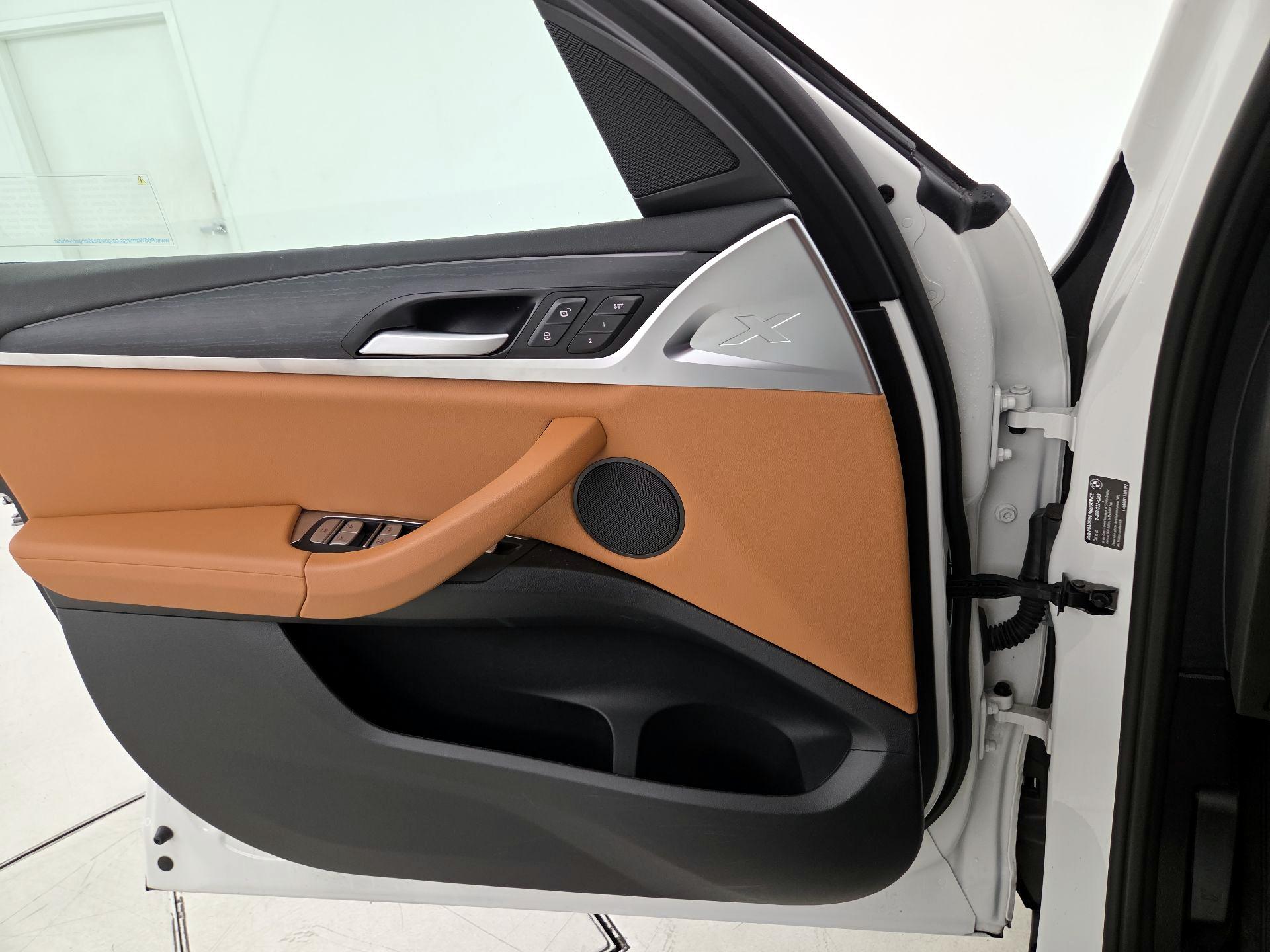 Thumbnail: 2024 BMW X3 - 12