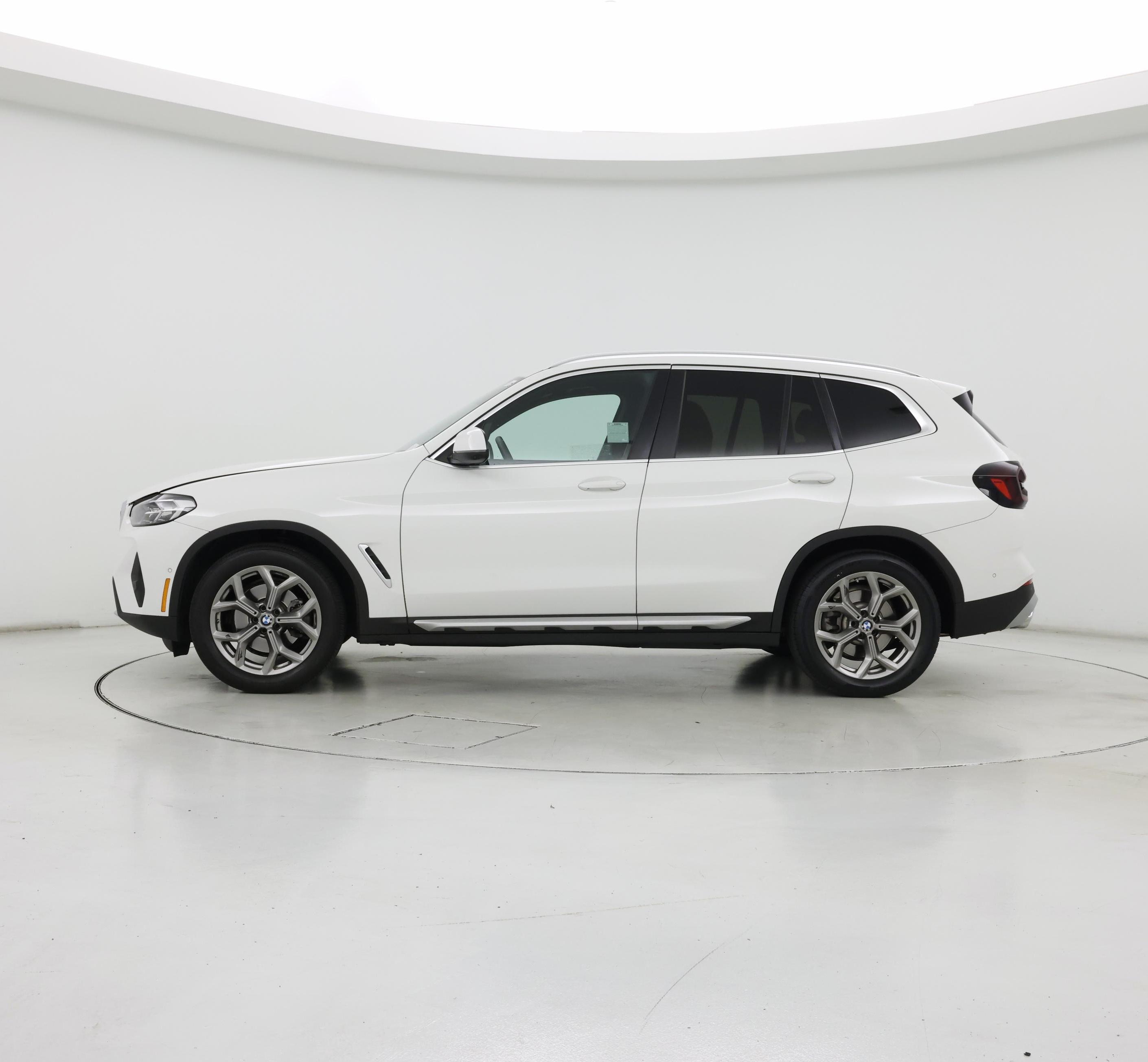 Thumbnail: 2024 BMW X3 - 3