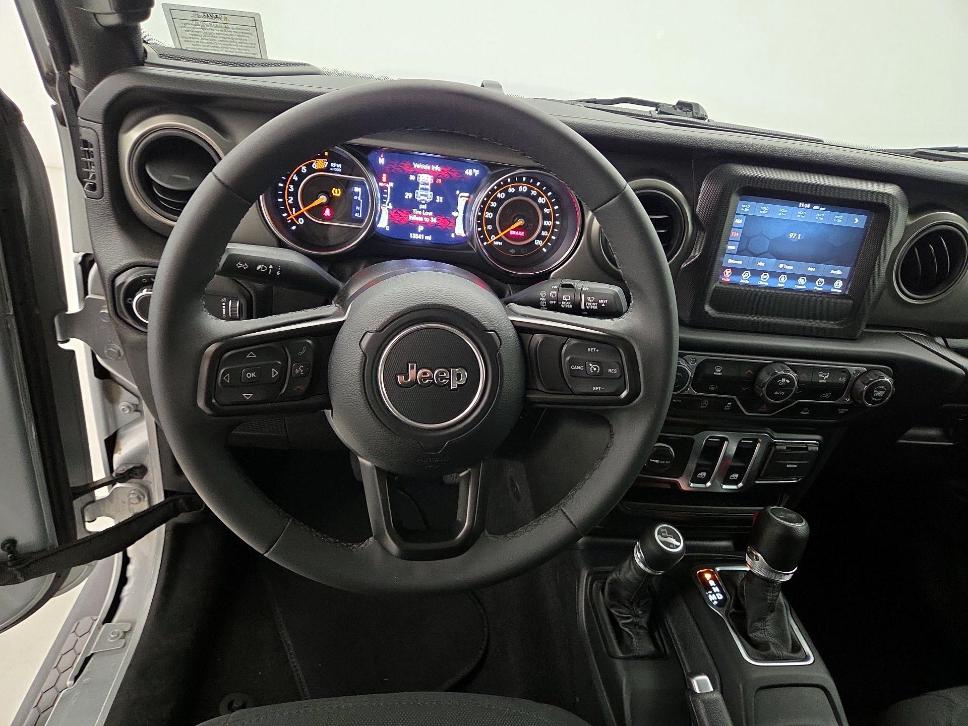 Thumbnail: 2023 Jeep Wrangler - 10