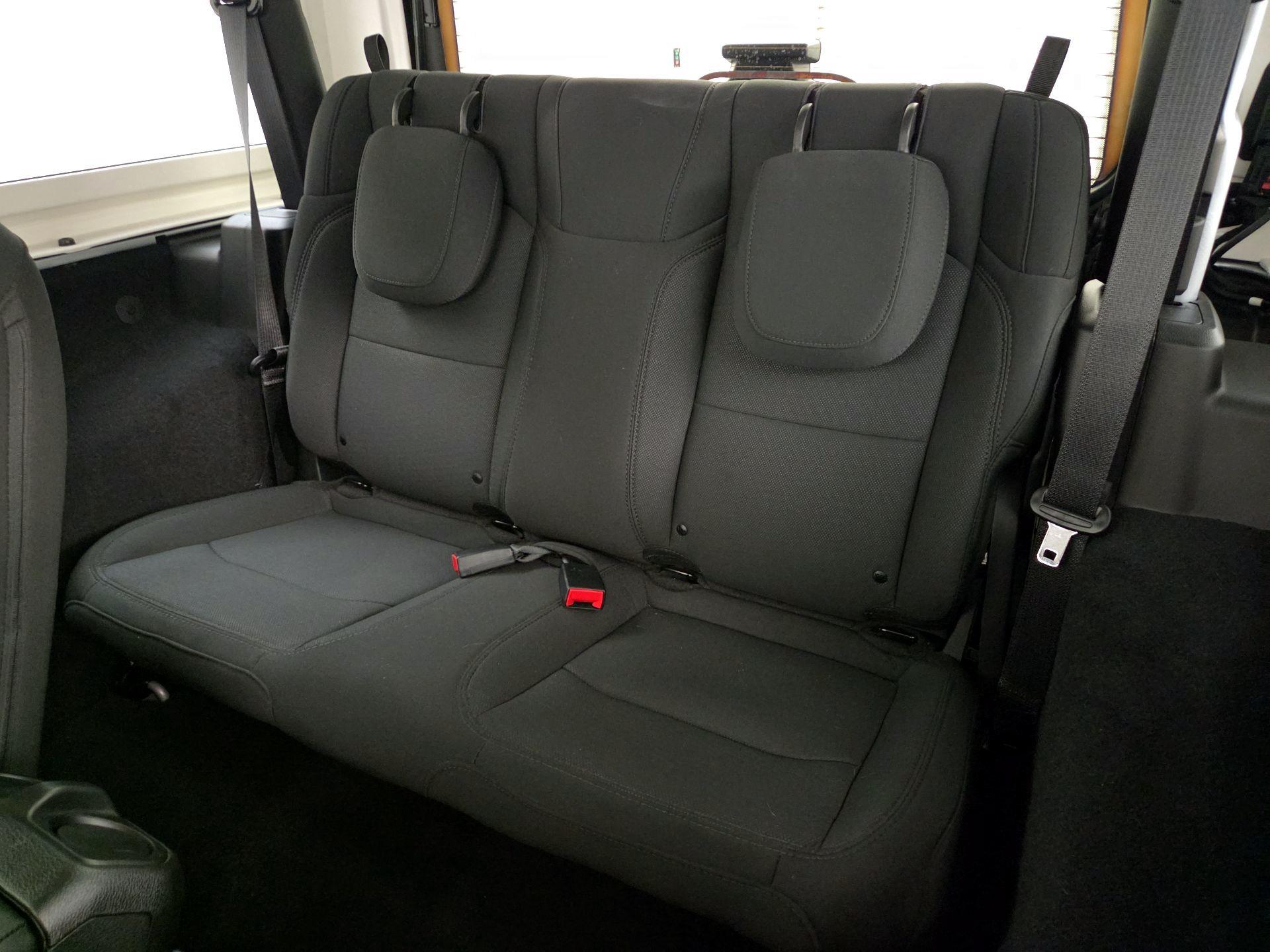 Thumbnail: 2023 Jeep Wrangler - 19