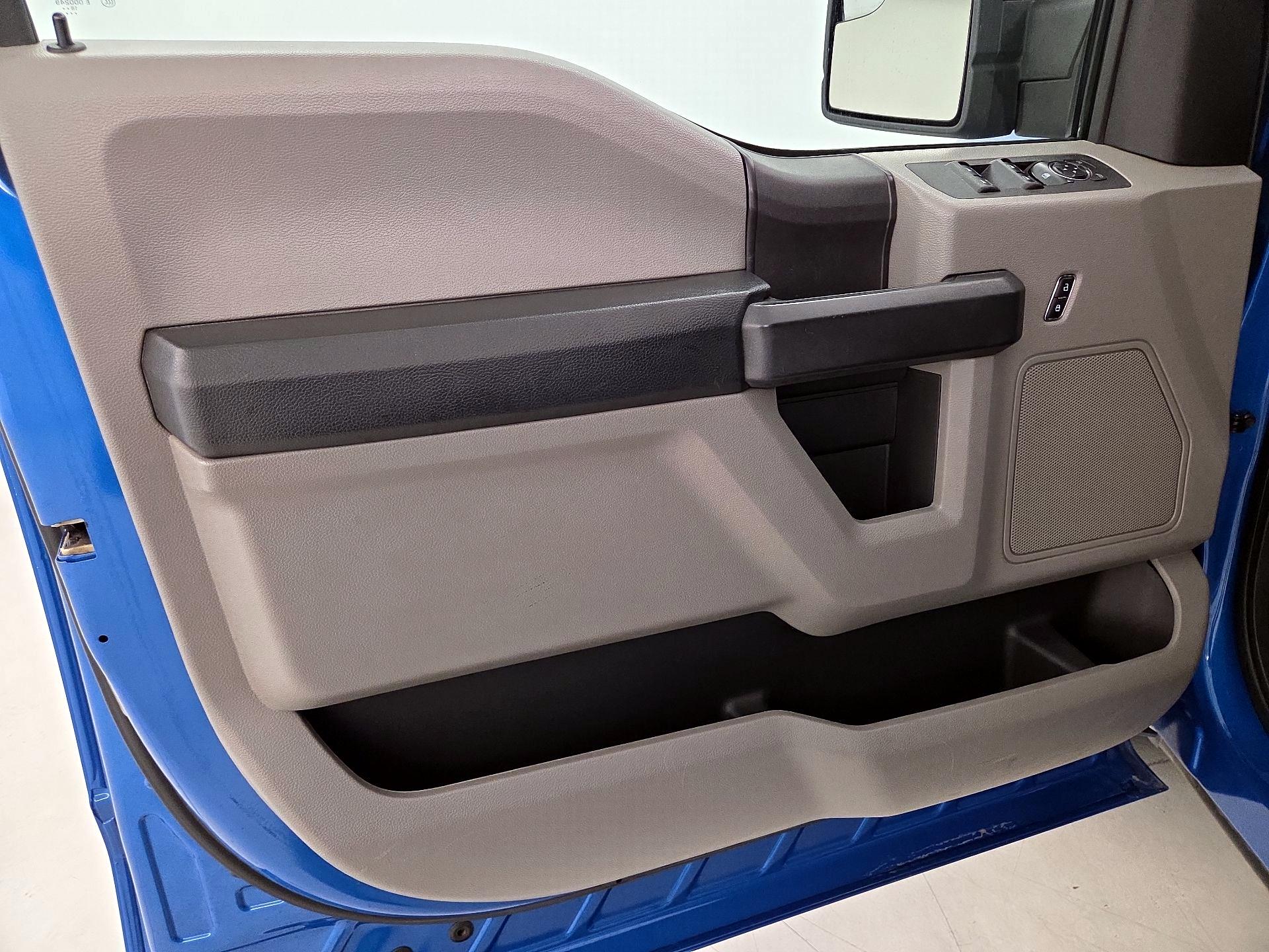 Thumbnail: 2019 Ford F-150 - 12