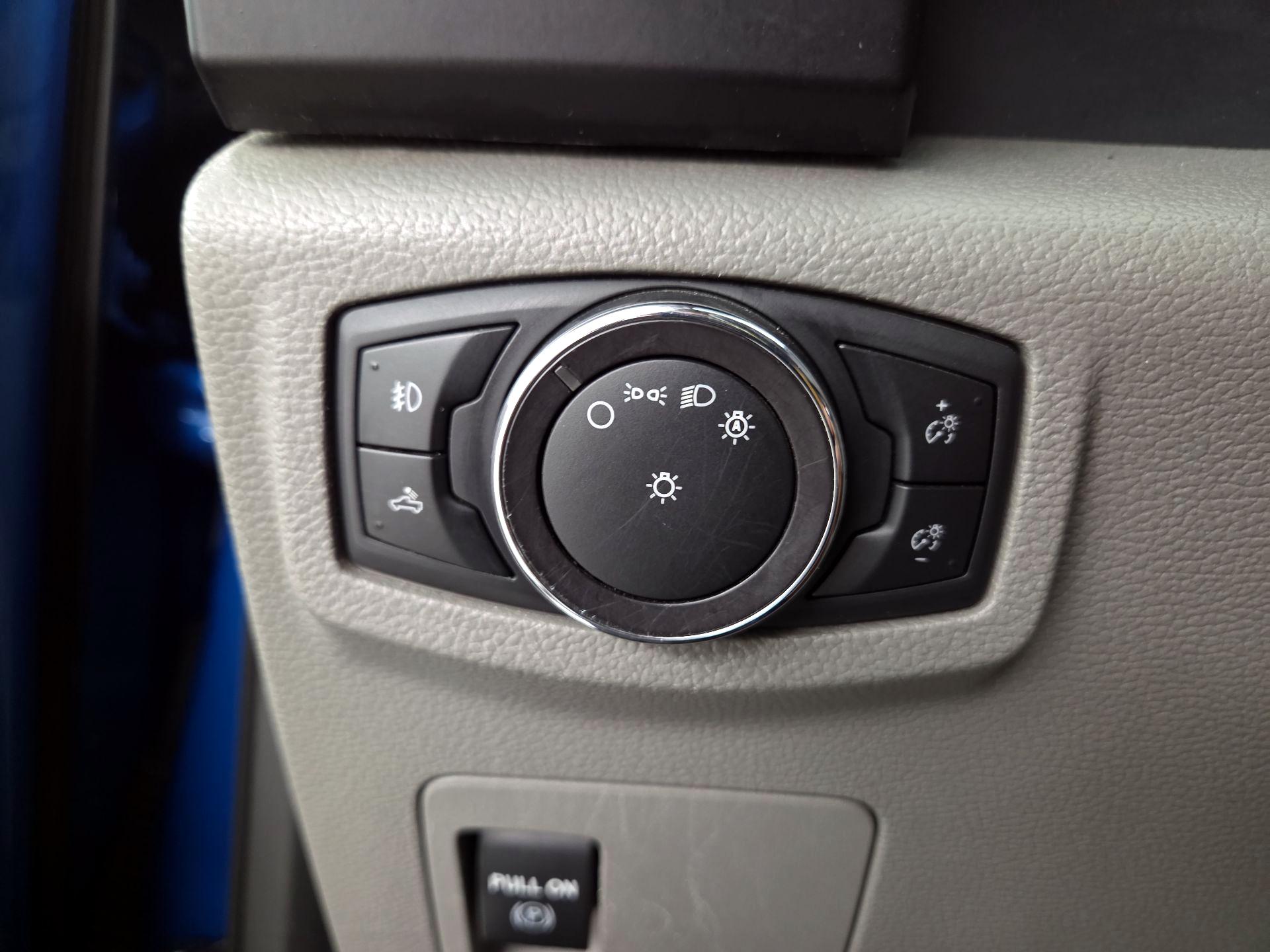 Thumbnail: 2019 Ford F-150 - 13