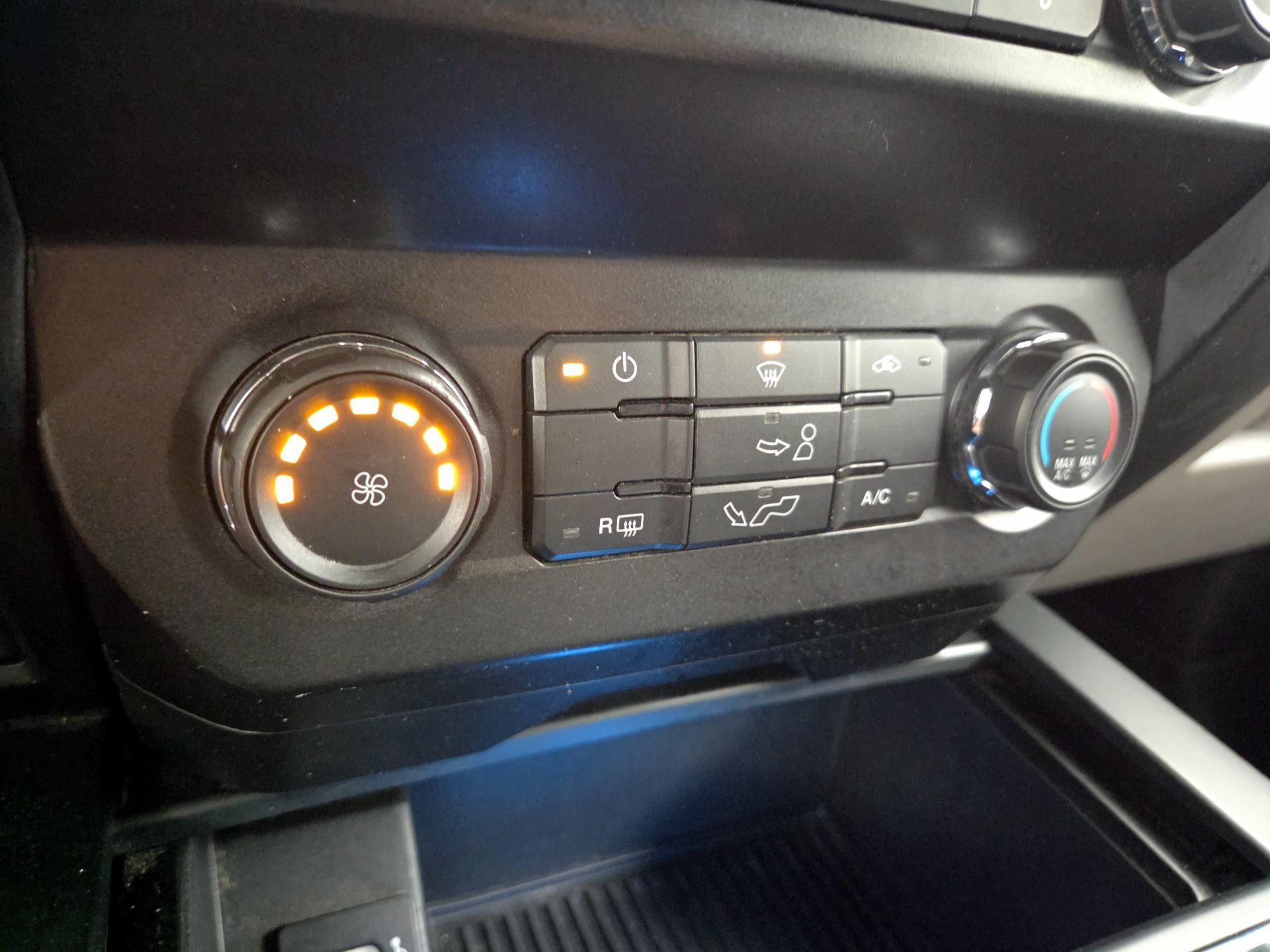 Thumbnail: 2019 Ford F-150 - 16