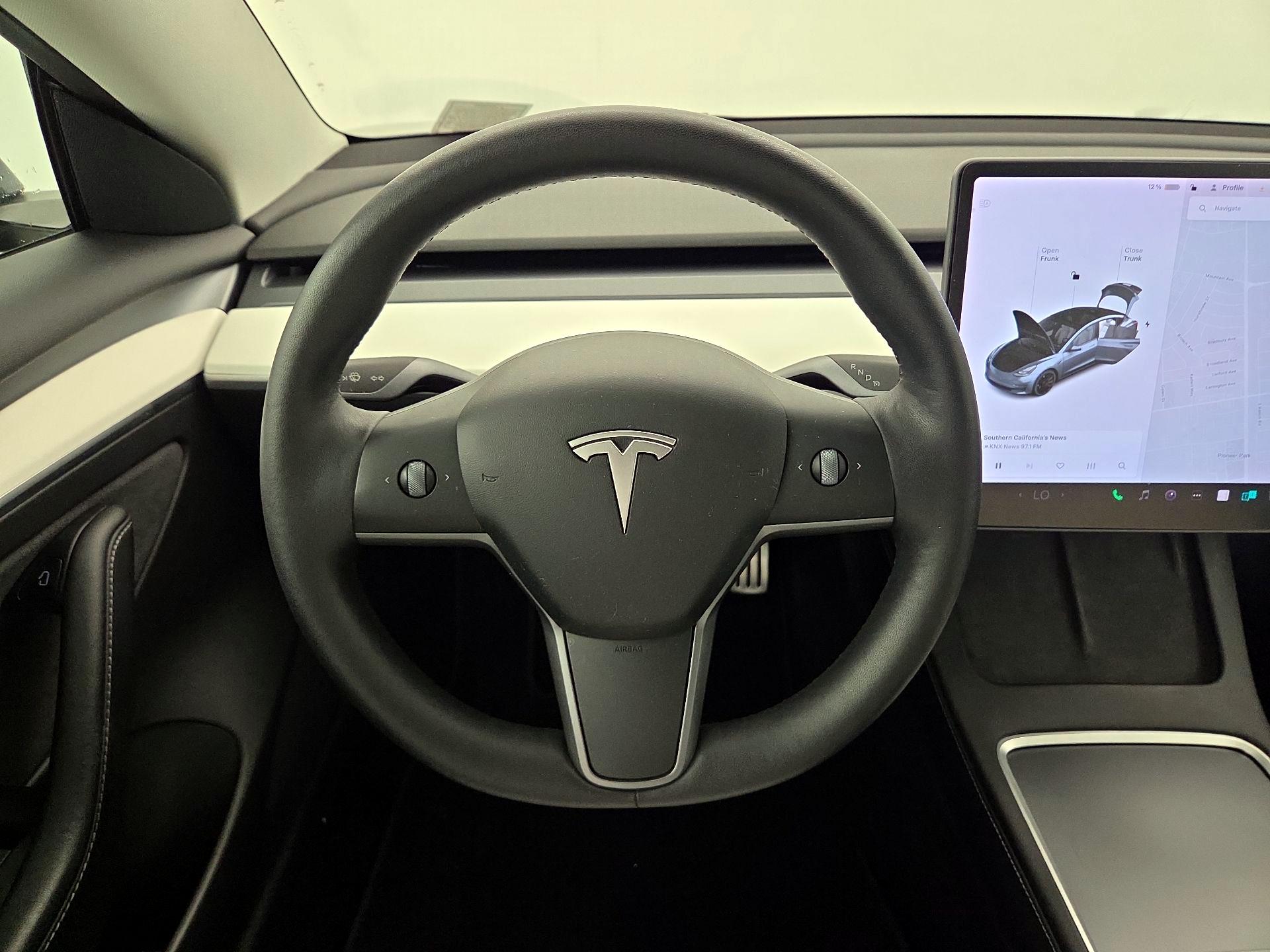 Thumbnail: 2022 Tesla Model 3 - 10