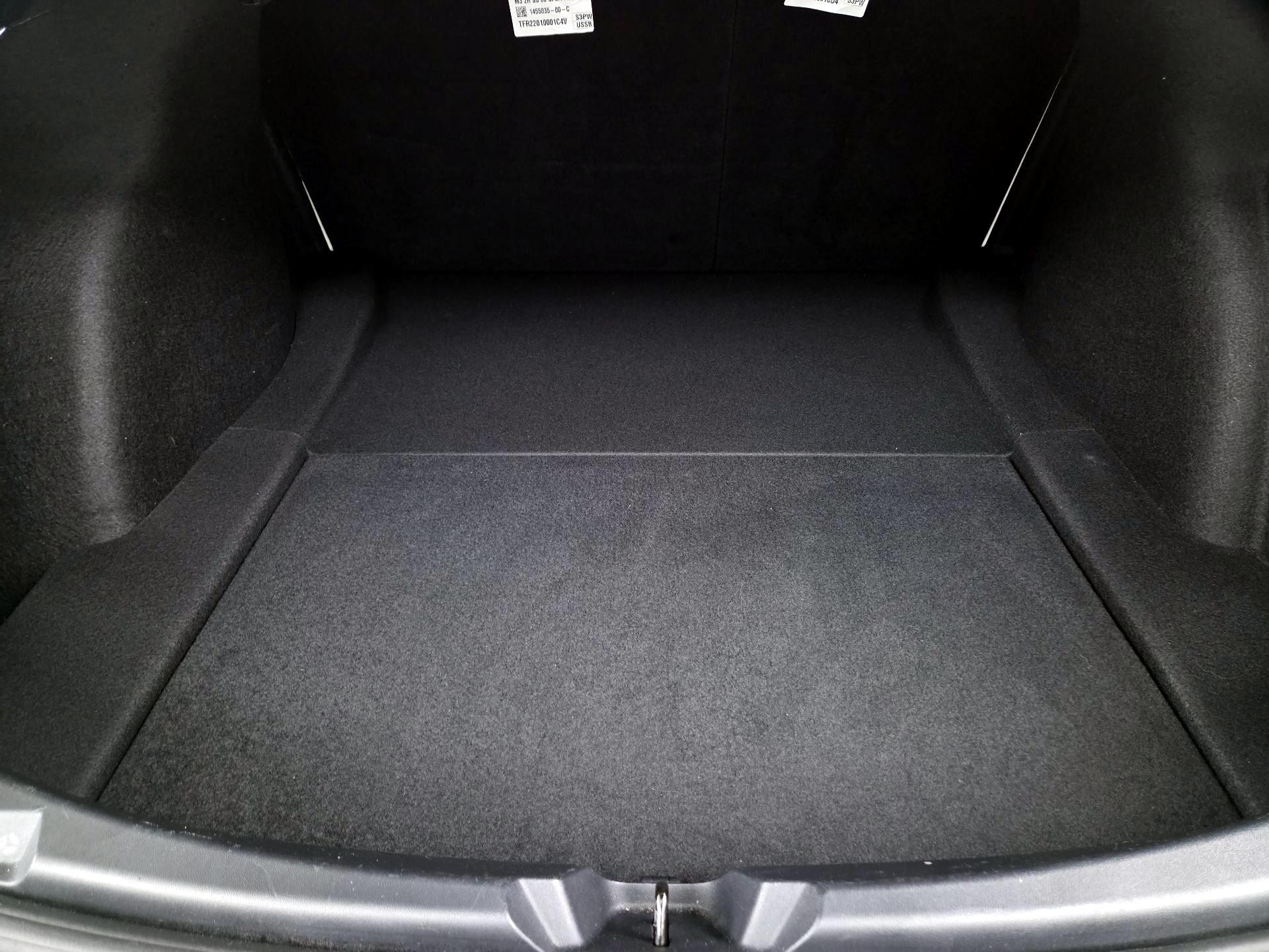 Thumbnail: 2022 Tesla Model 3 - 19