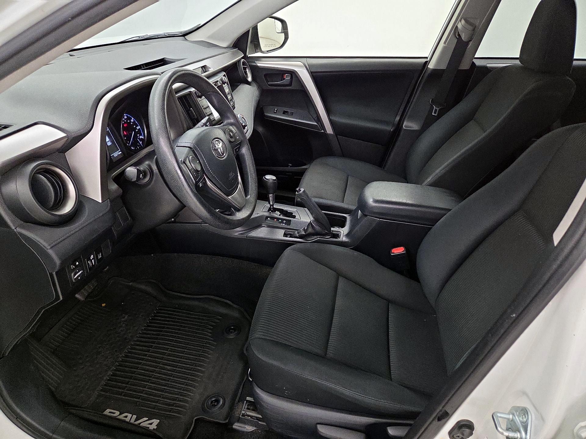 Thumbnail: 2017 Toyota RAV4 - 11