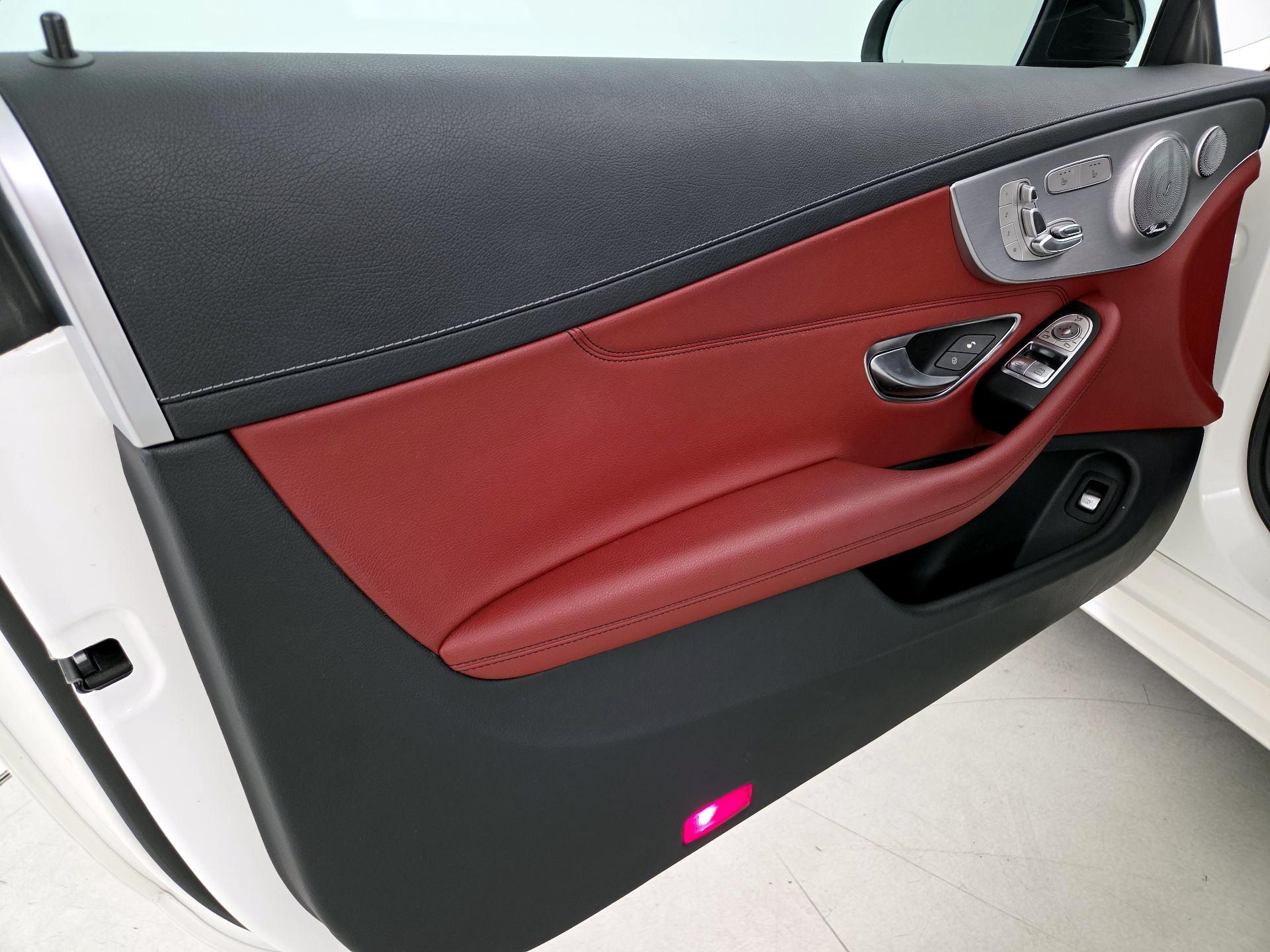 Thumbnail: 2017 Mercedes-Benz C-Class - 12