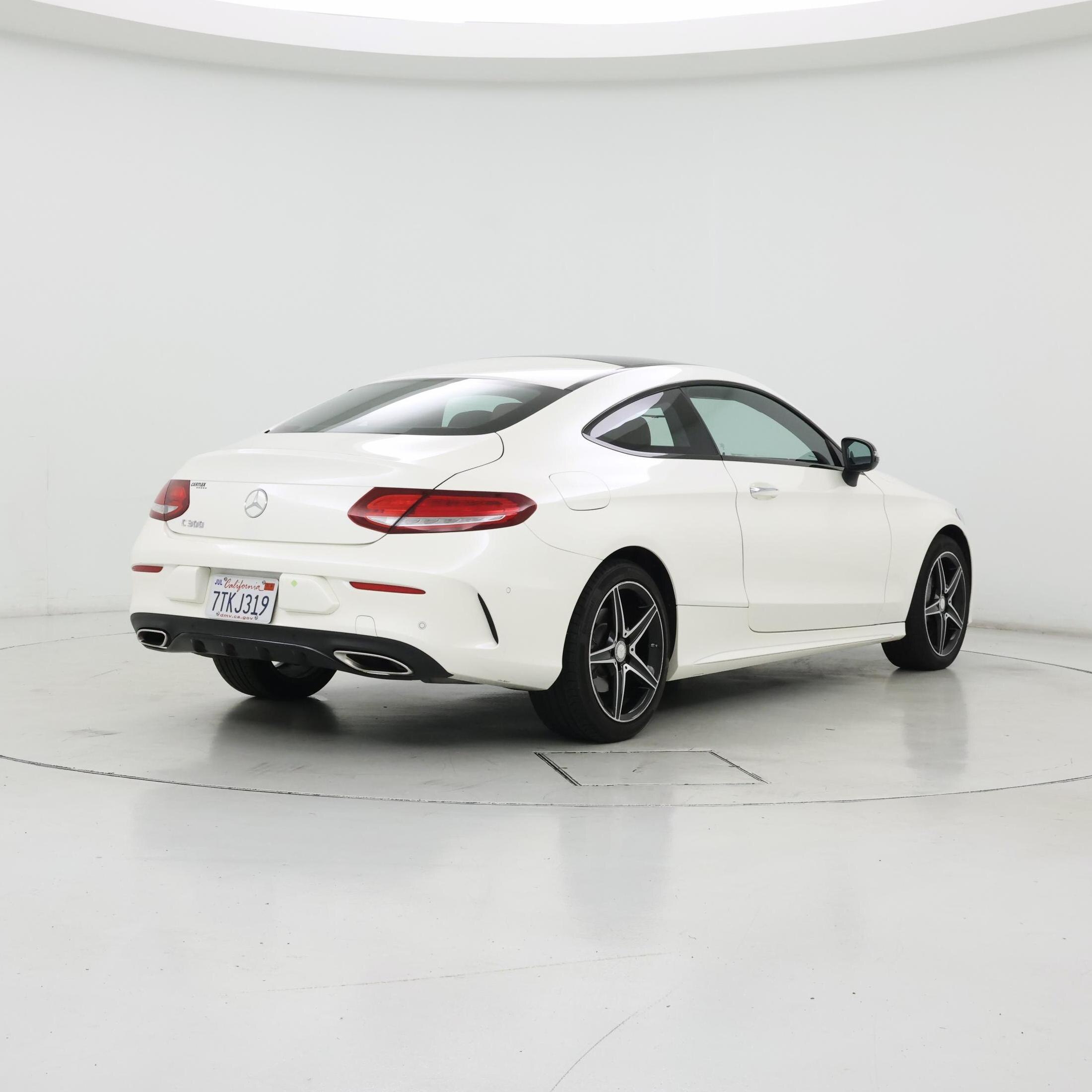 Thumbnail: 2017 Mercedes-Benz C-Class - 8