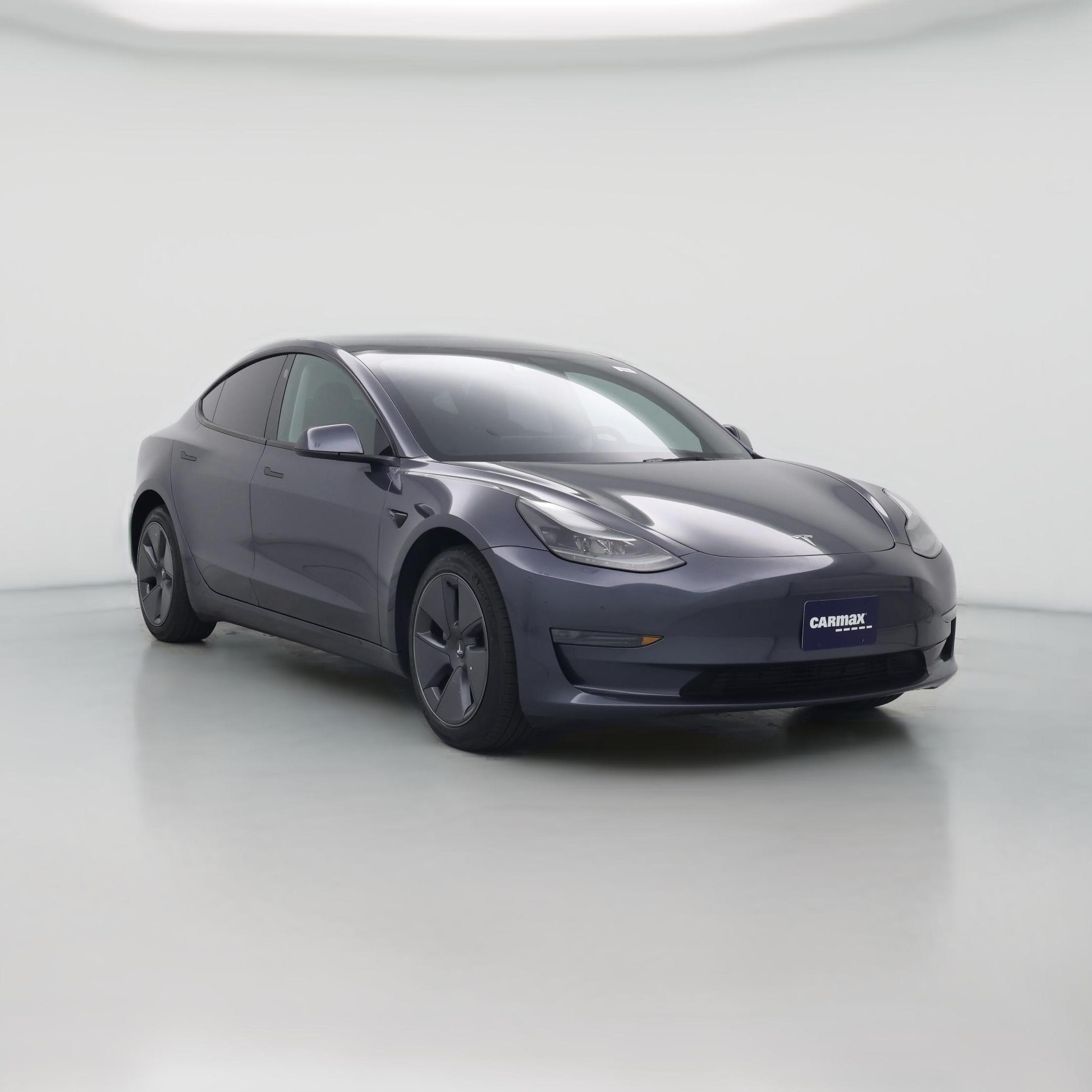 Thumbnail: 2023 Tesla Model 3 - 1