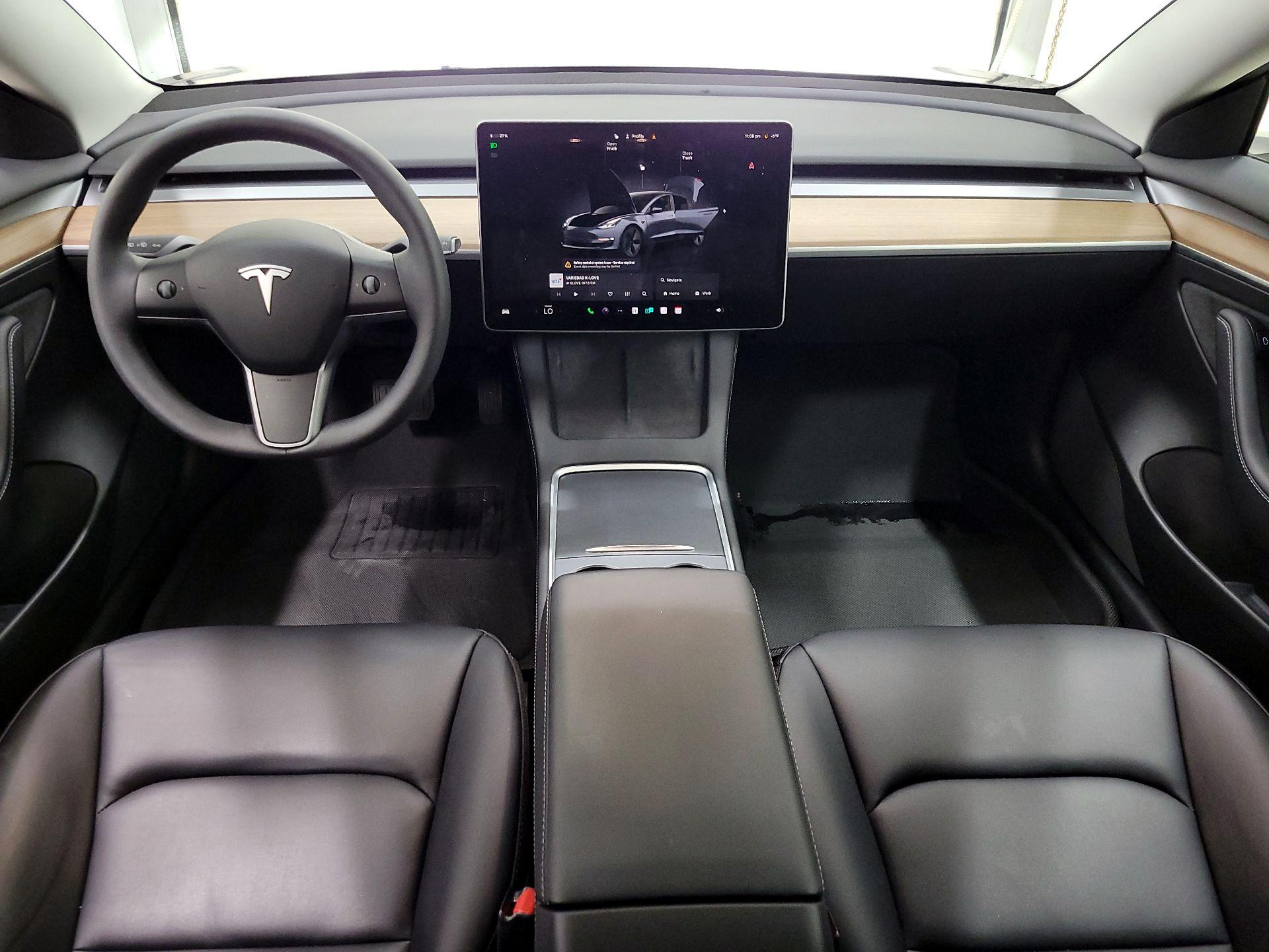 Thumbnail: 2023 Tesla Model 3 - 9