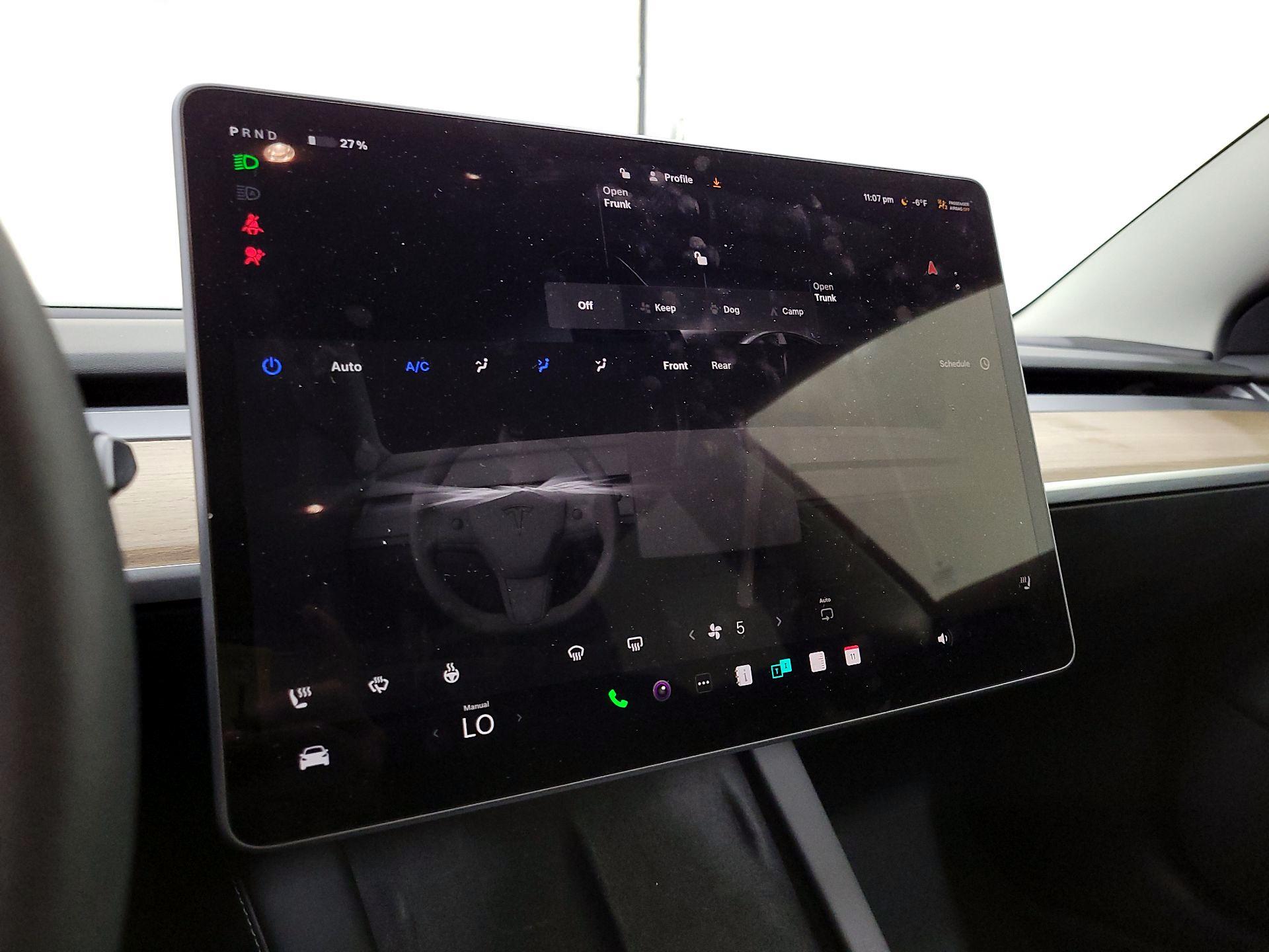 Thumbnail: 2023 Tesla Model 3 - 16