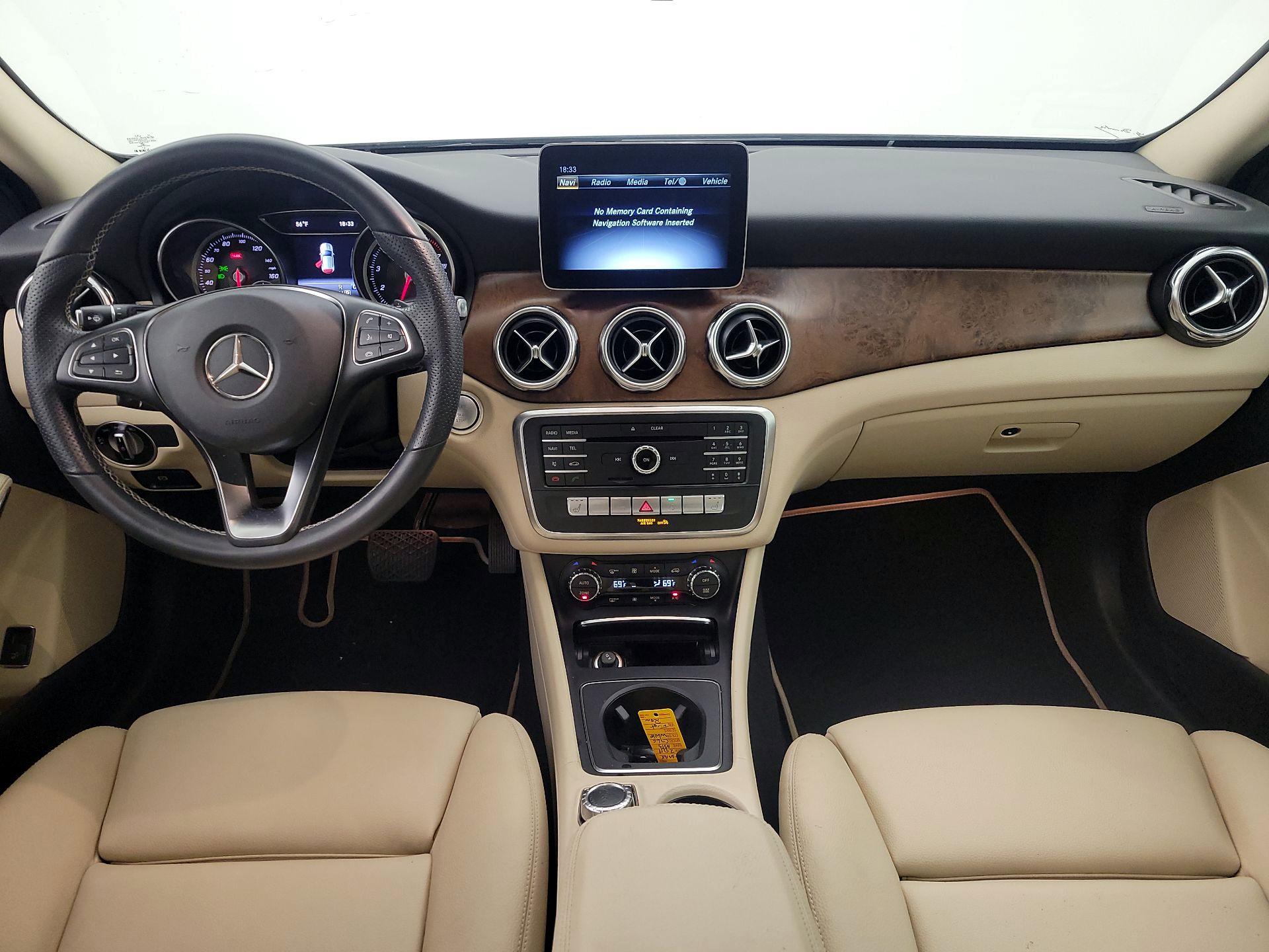 Thumbnail: 2019 Mercedes-Benz GLA - 9