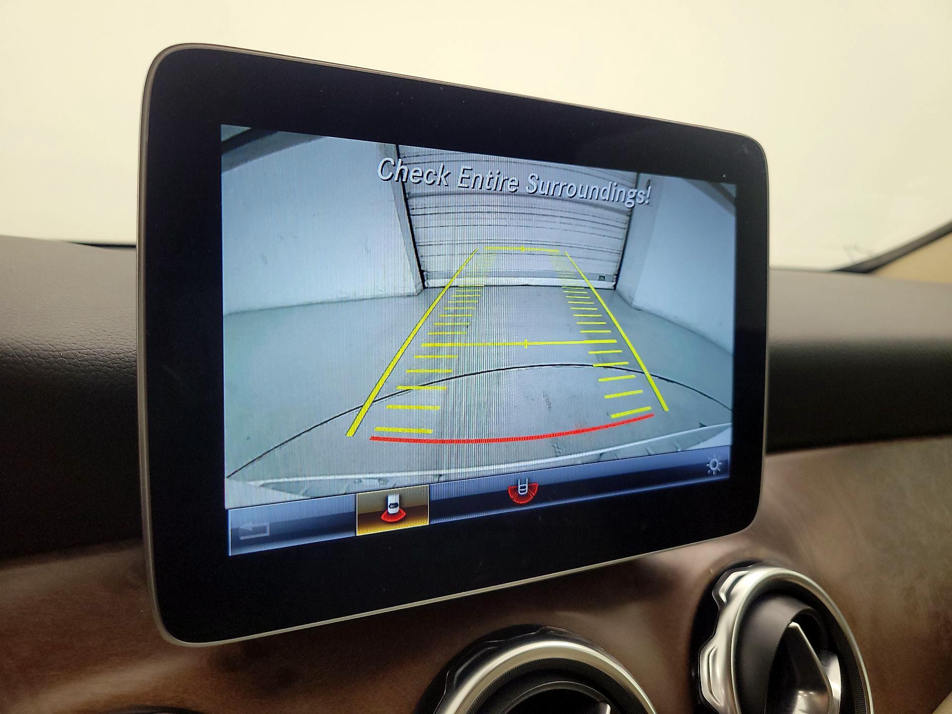 Thumbnail: 2019 Mercedes-Benz GLA - 14