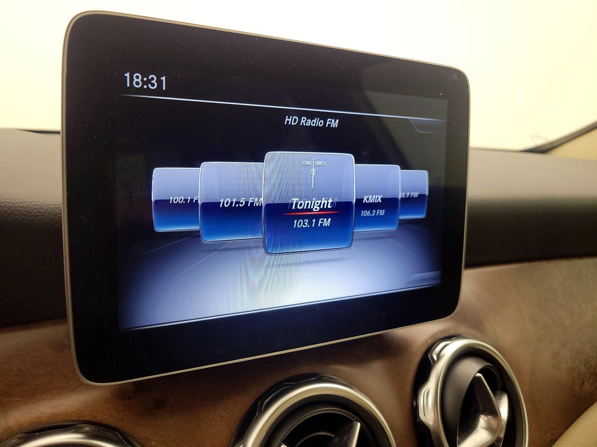 Thumbnail: 2019 Mercedes-Benz GLA - 15