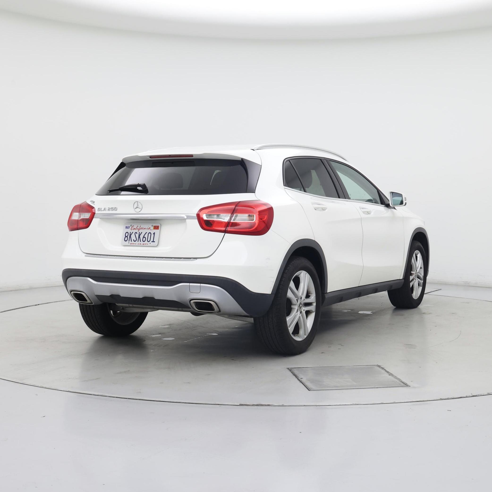 Thumbnail: 2019 Mercedes-Benz GLA - 8