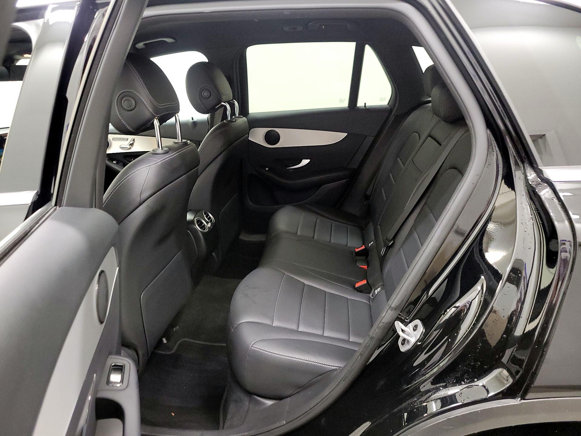 Thumbnail: 2022 Mercedes-Benz GLC - 18