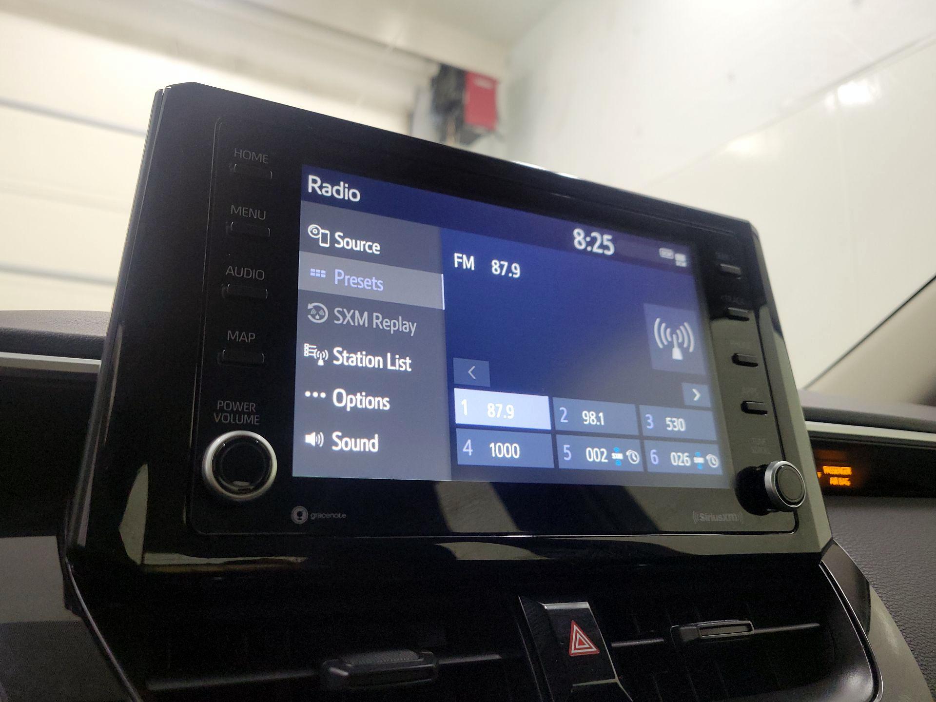 Thumbnail: 2022 Toyota Corolla - 15