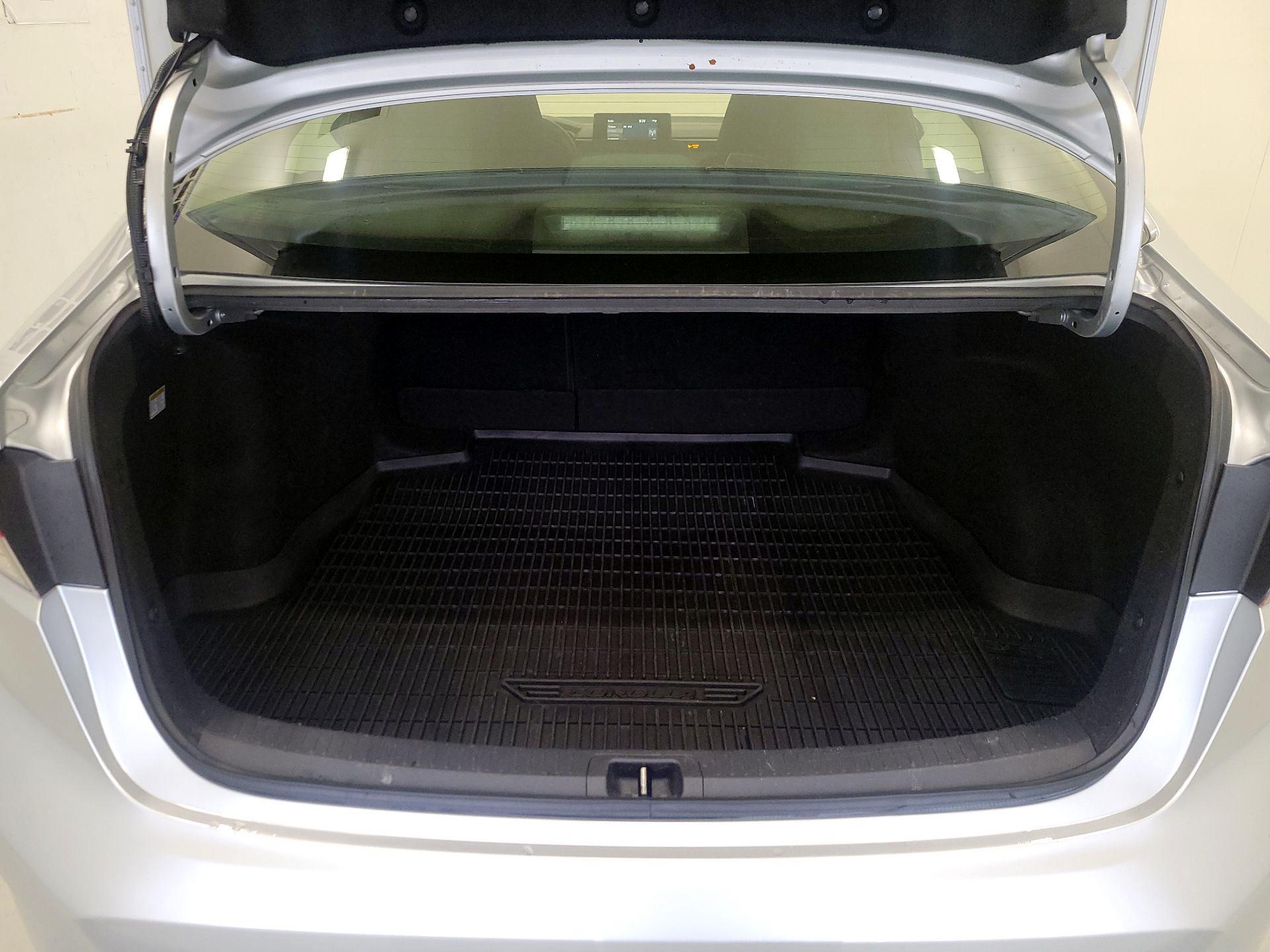 Thumbnail: 2022 Toyota Corolla - 20