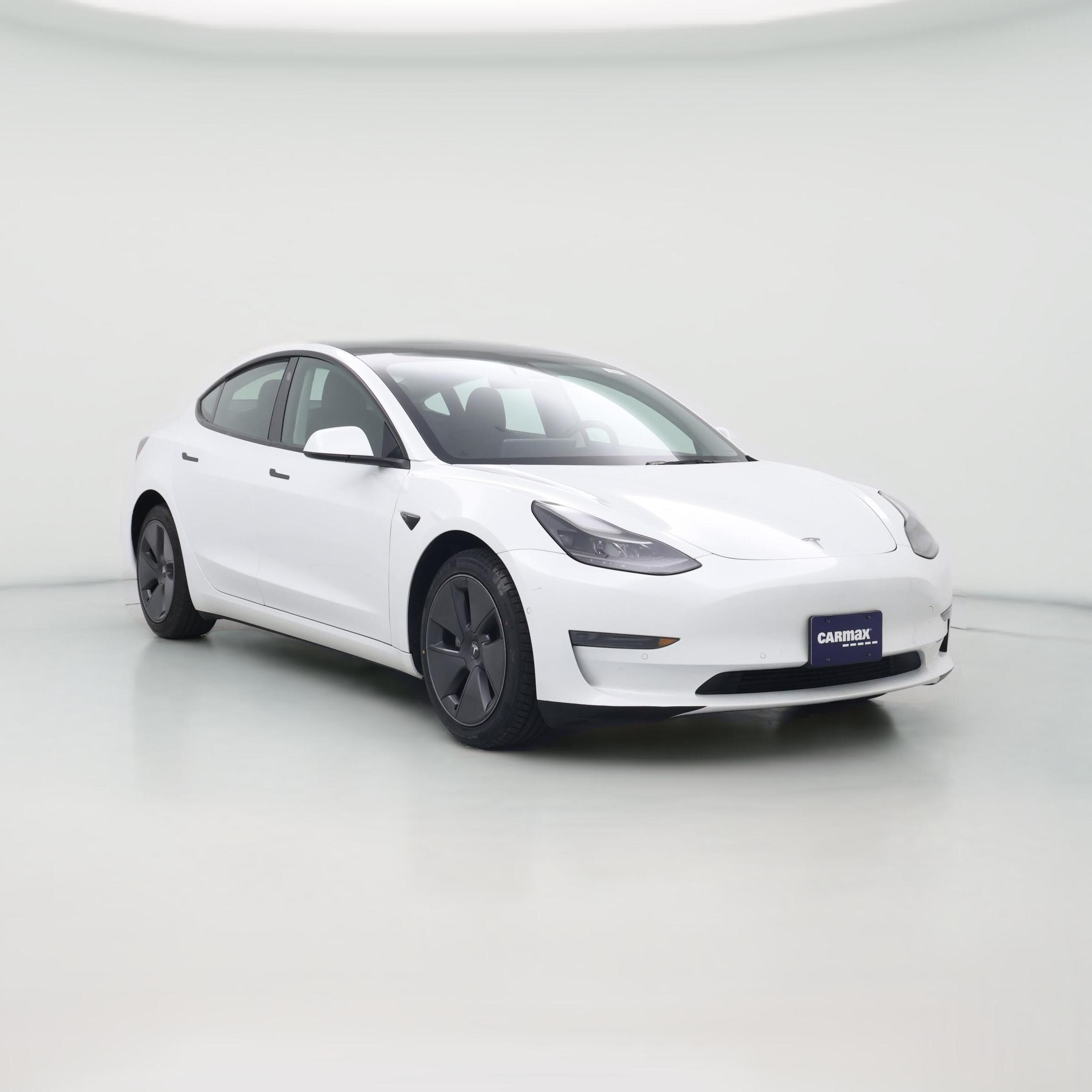 Thumbnail: 2022 Tesla Model 3 - 1