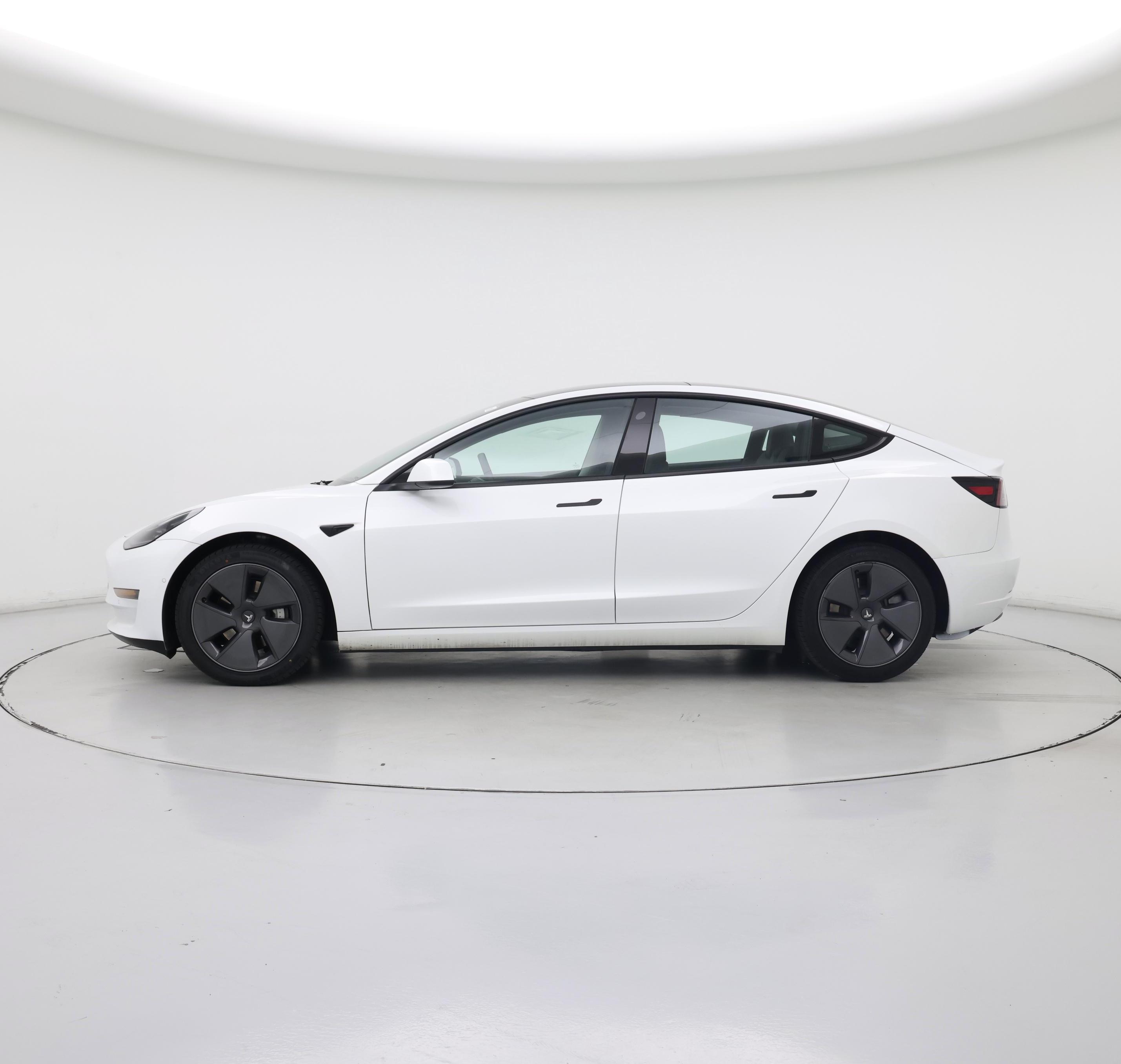 Thumbnail: 2022 Tesla Model 3 - 3