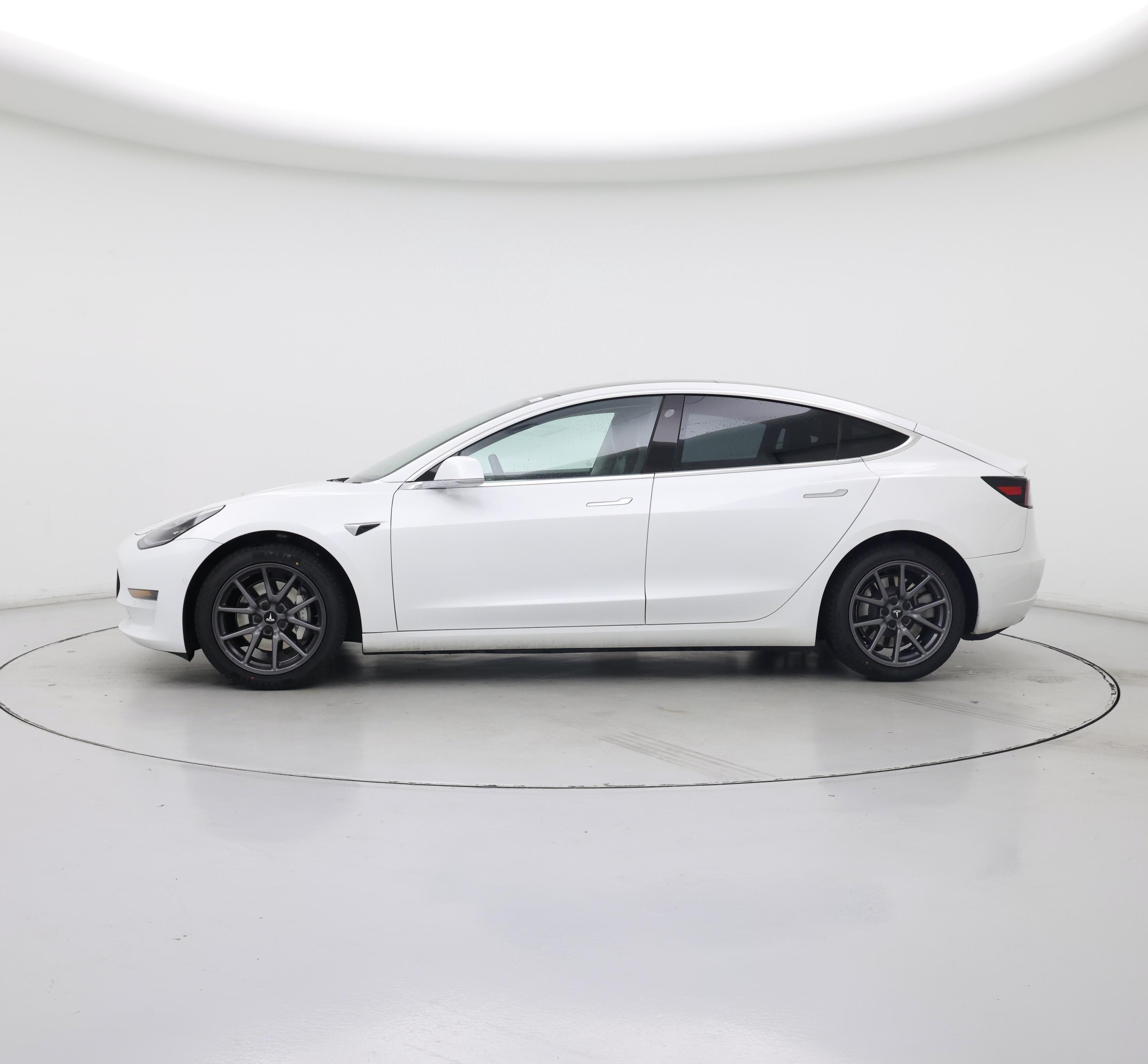 Thumbnail: 2020 Tesla Model 3 - 3