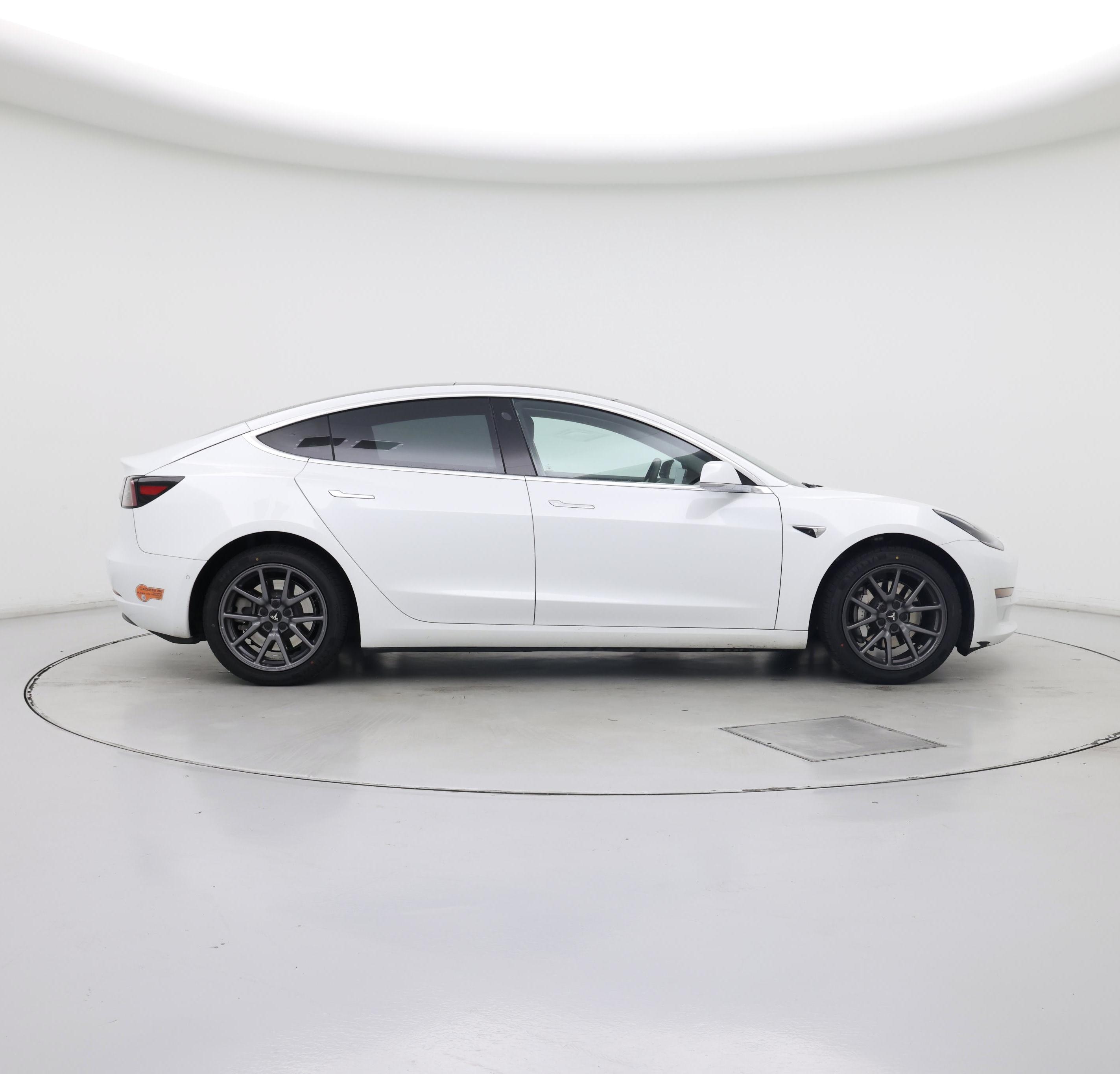 Thumbnail: 2020 Tesla Model 3 - 7