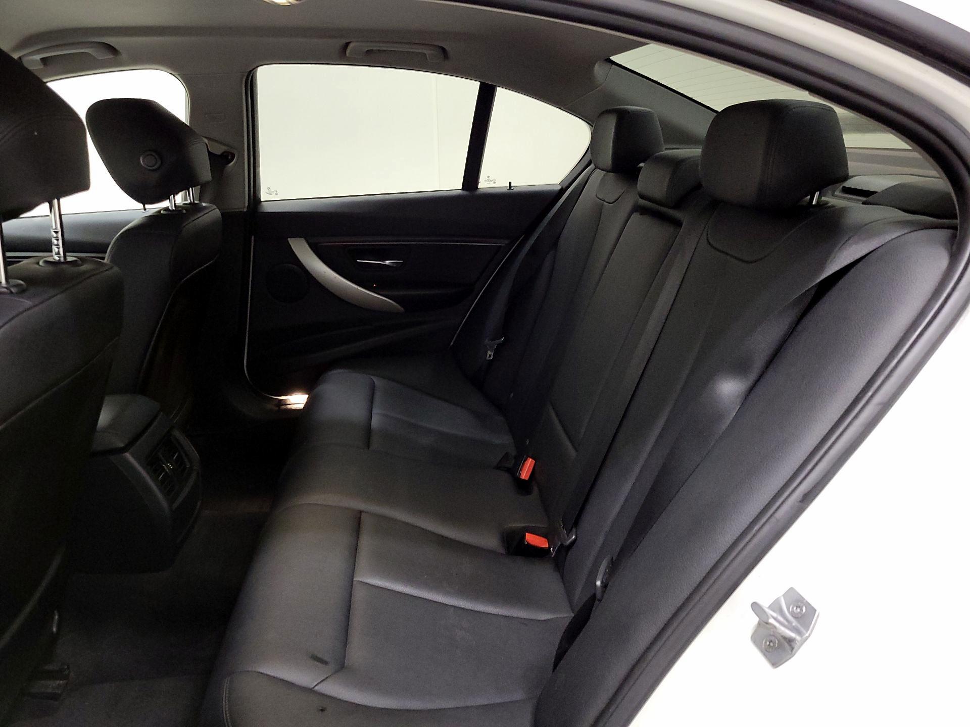 Thumbnail: 2014 BMW 3 Series - 19