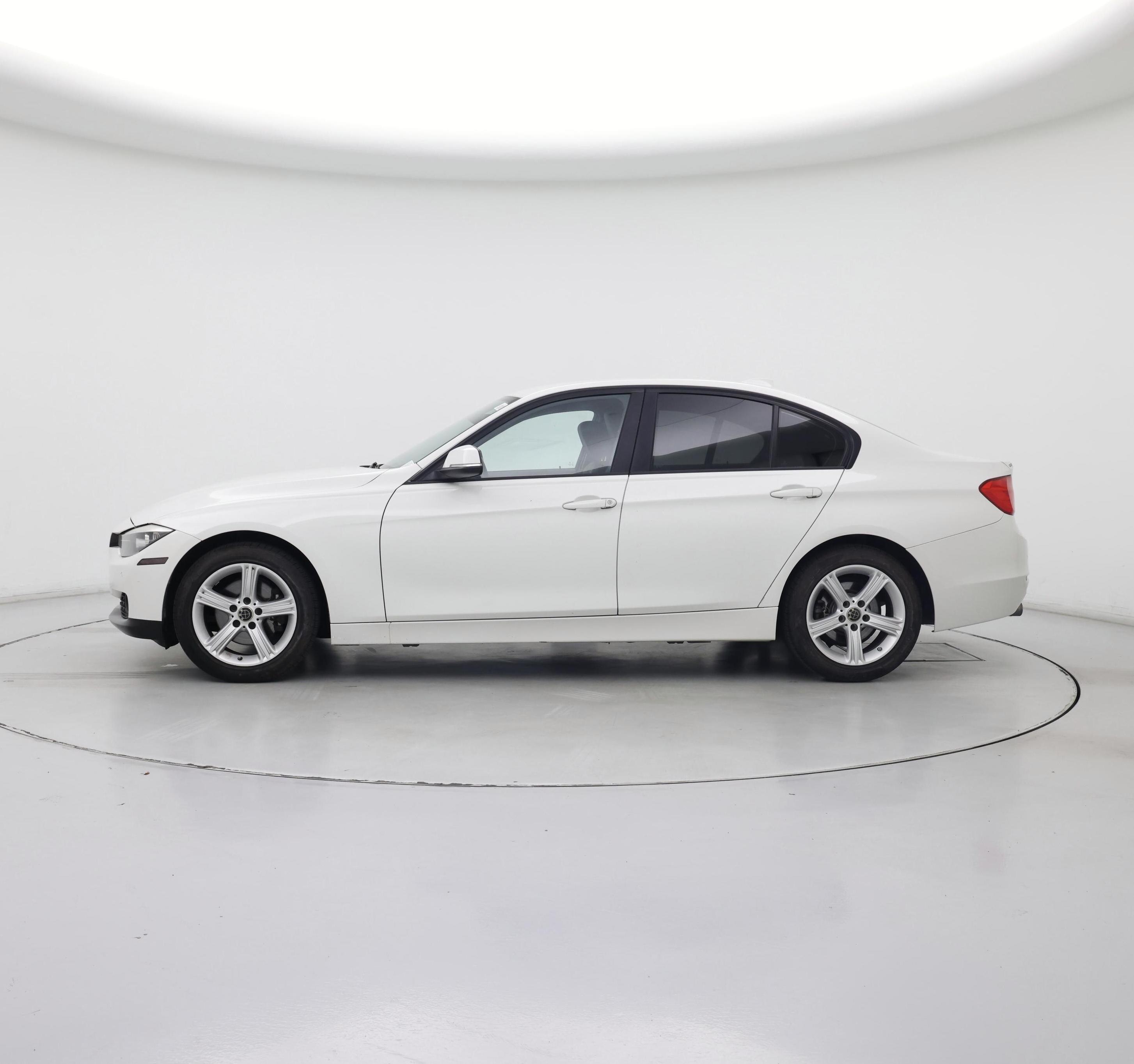 Thumbnail: 2014 BMW 3 Series - 3