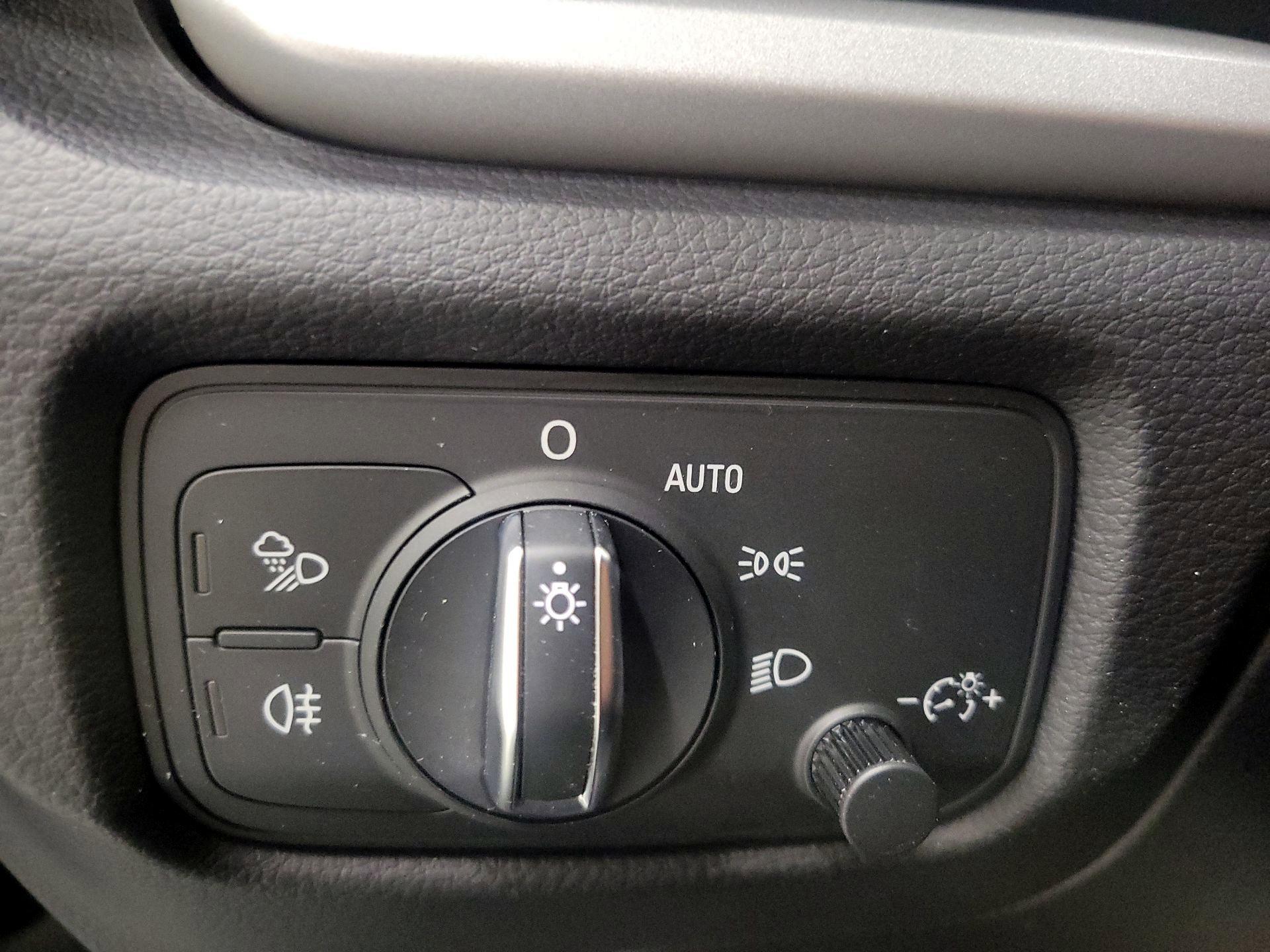 Thumbnail: 2018 Audi A3 - 13