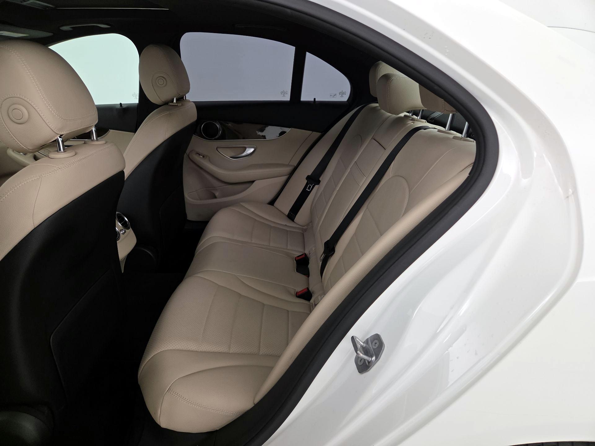 Thumbnail: 2018 Mercedes-Benz C-Class - 20