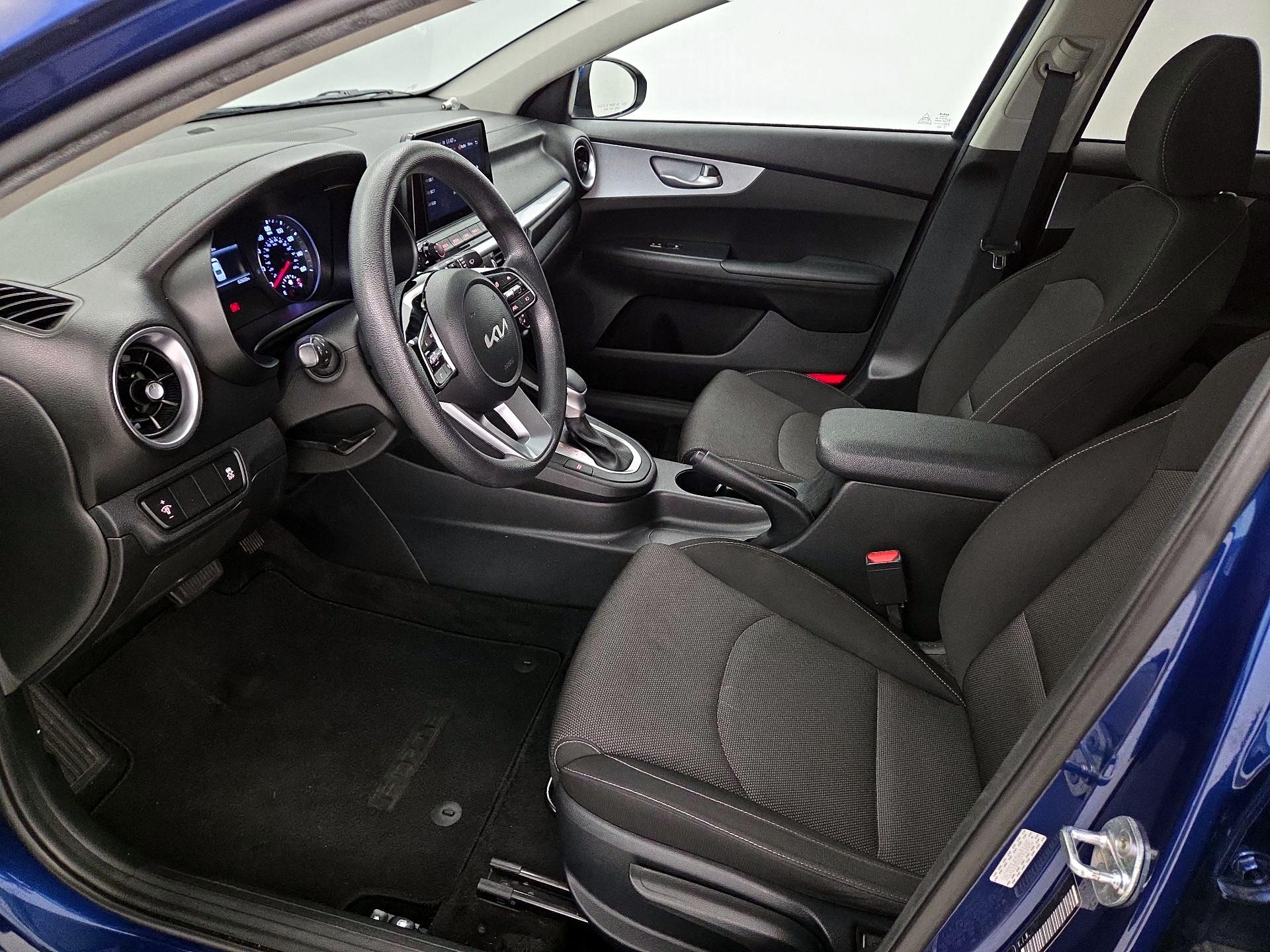 Thumbnail: 2023 Kia Forte - 11