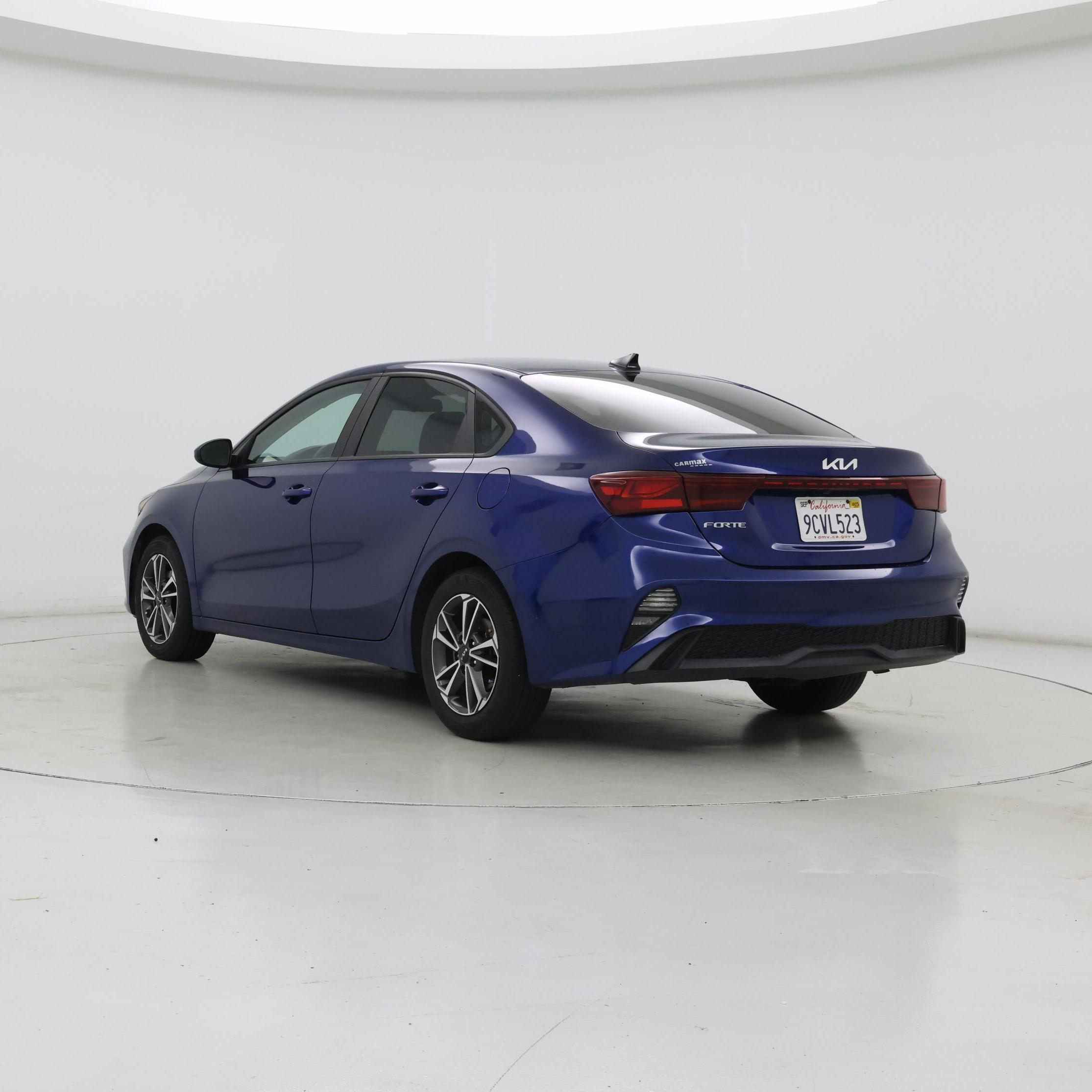 Thumbnail: 2023 Kia Forte - 2