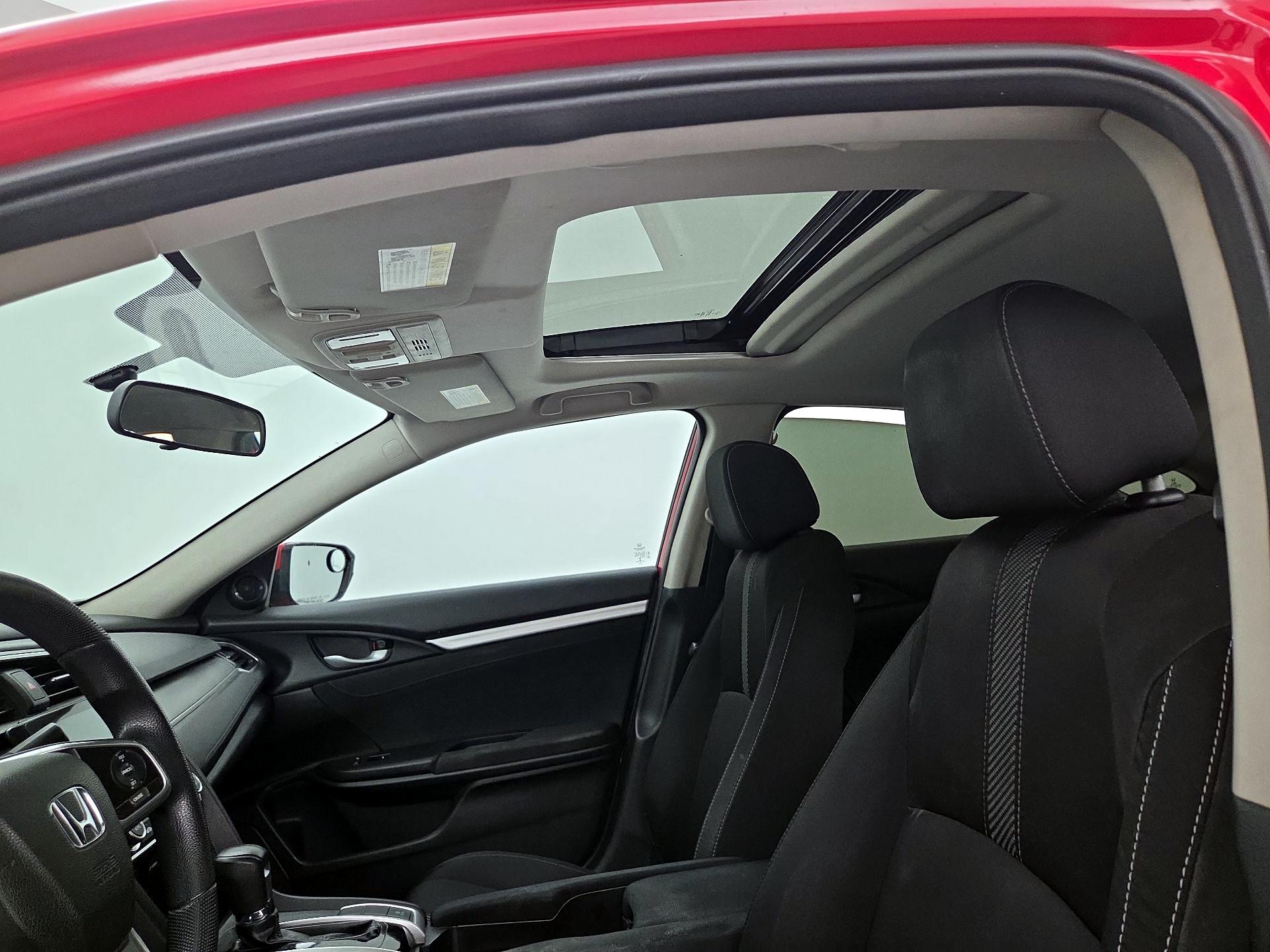 Thumbnail: 2016 Honda Civic - 18