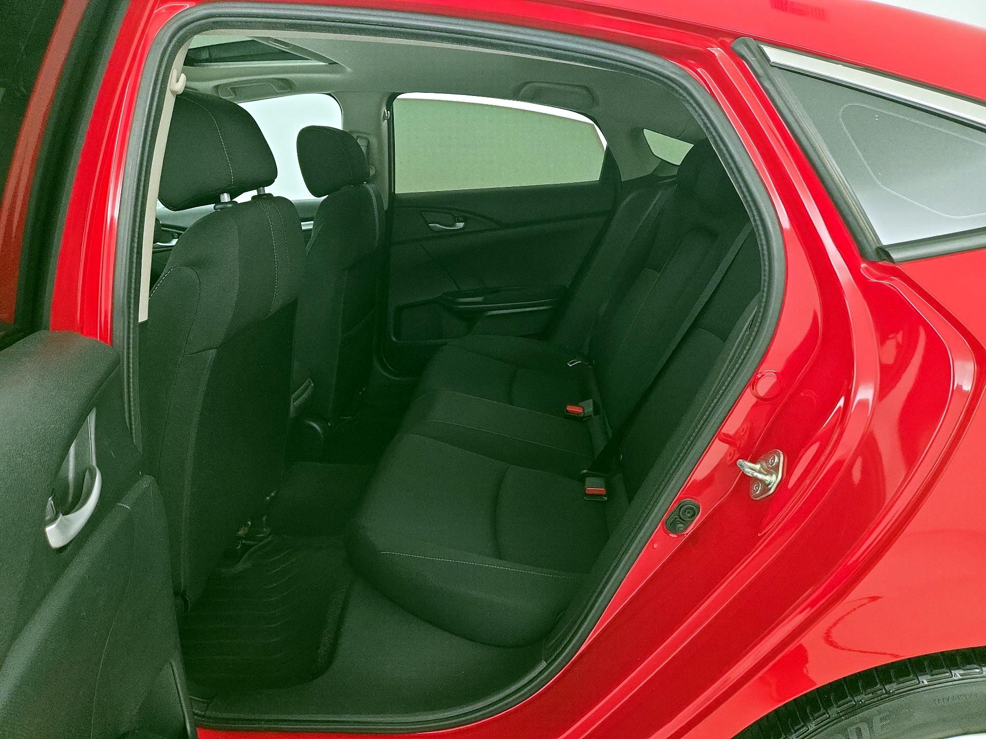 Thumbnail: 2016 Honda Civic - 19