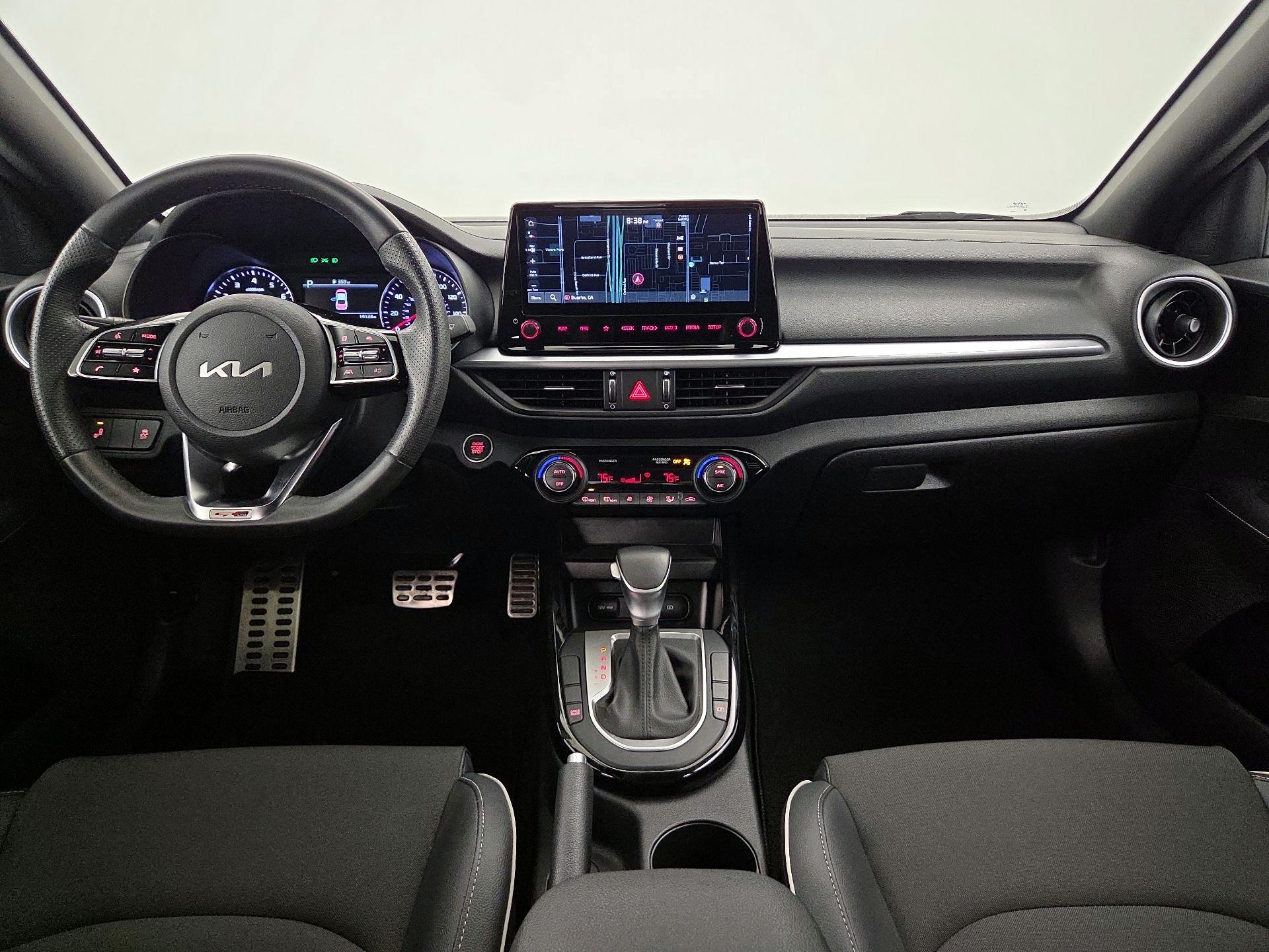 Thumbnail: 2023 Kia Forte - 9